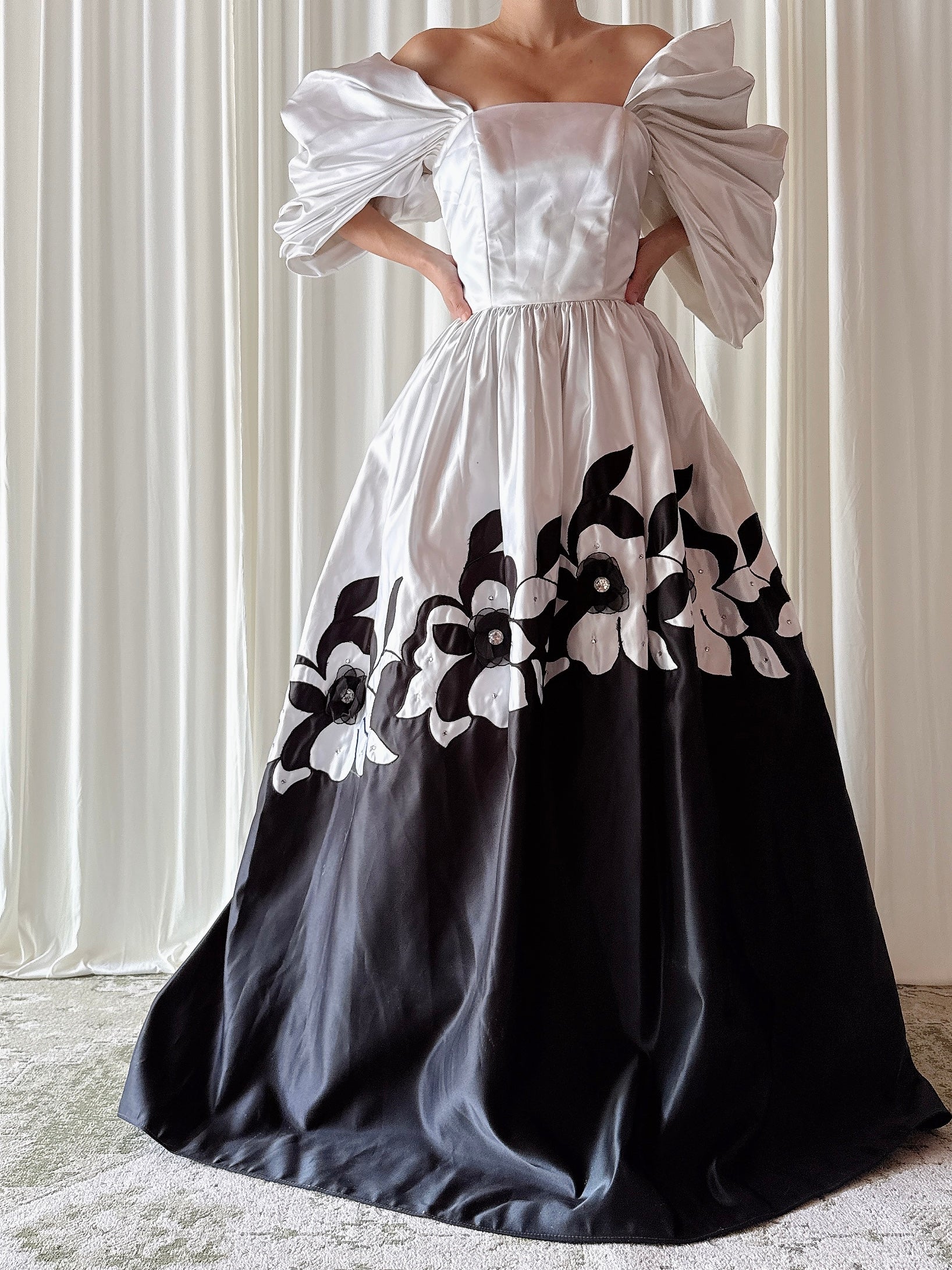 Vintage Eavis & Brown Black White Dress - 28W/34B