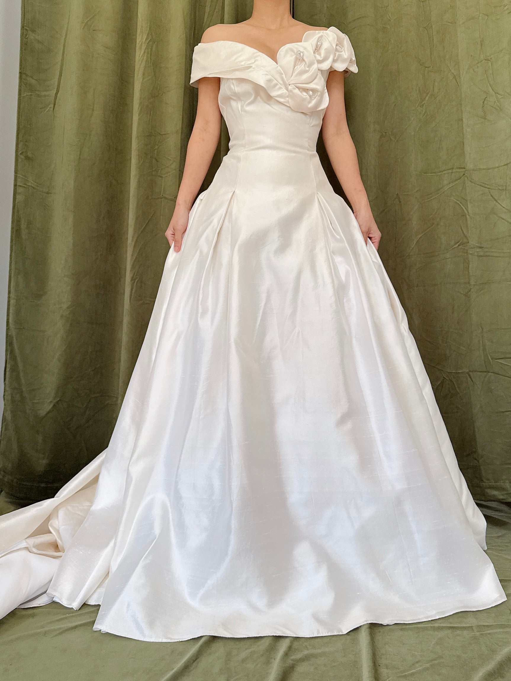 Vintage Silk Calla Lily Gown - M