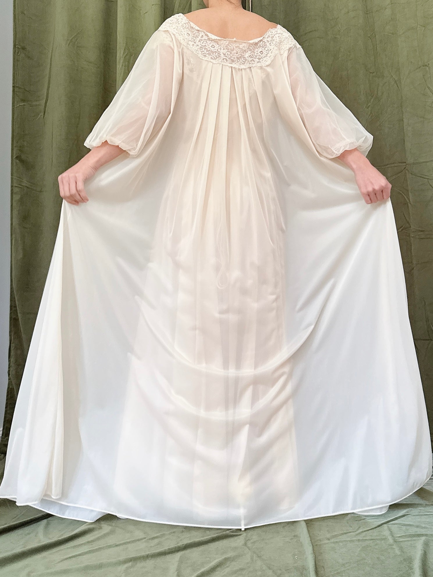 Vintage Nude Tricot 2-Piece Set - M