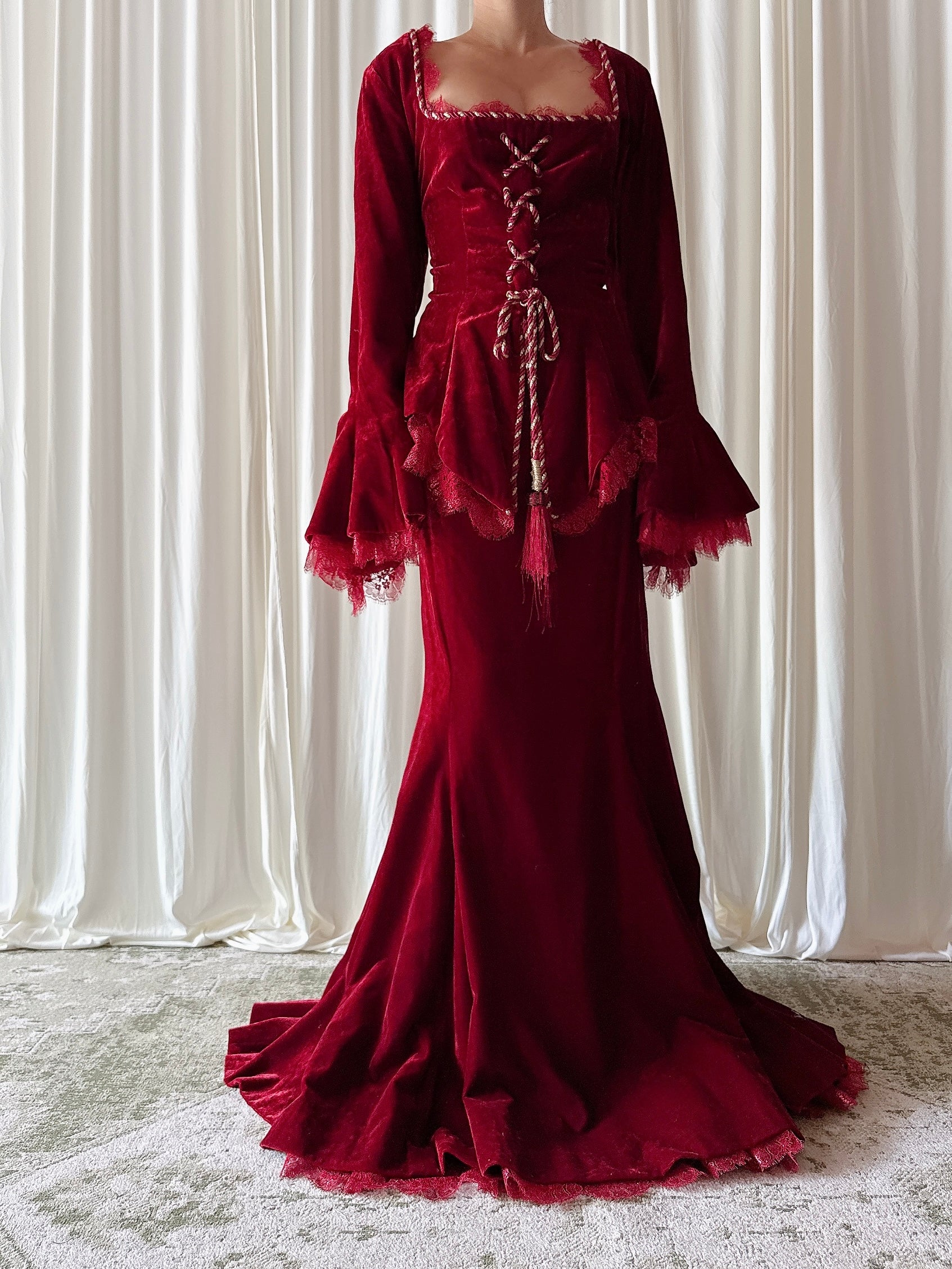 Vintage Red Velvet 2 Piece Set - 29W/38B