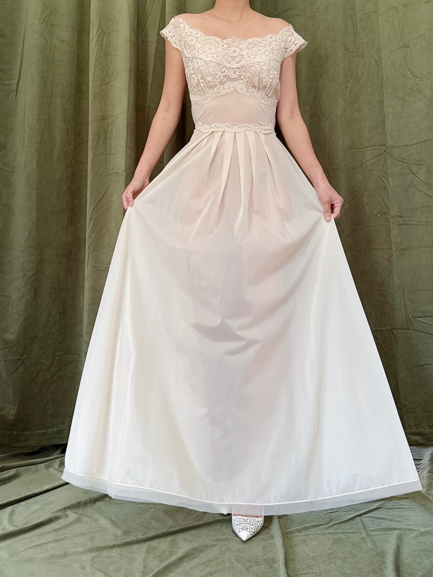 Vintage Nude Tricot 2-Piece Set - M