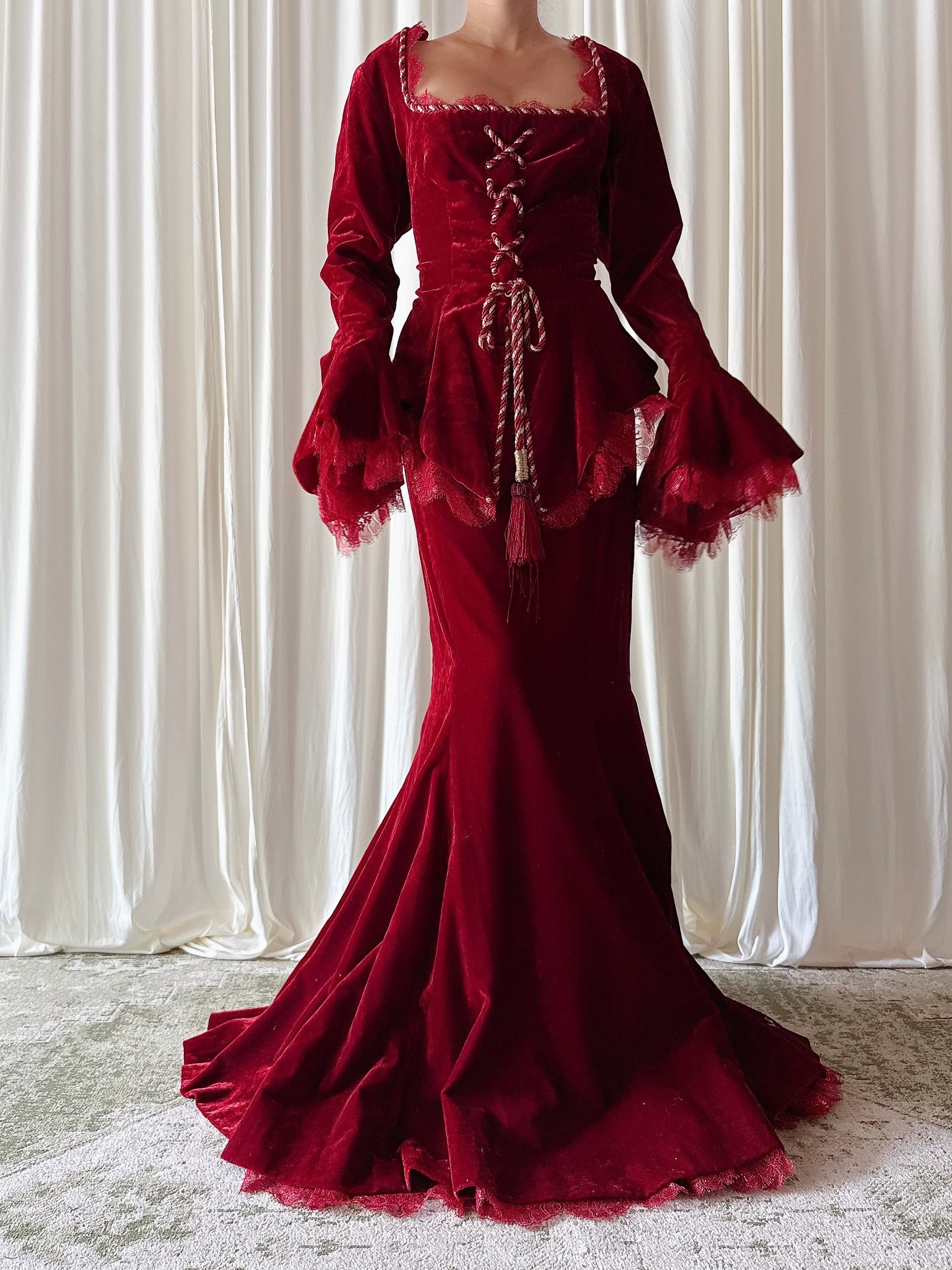 Vintage Red Velvet 2 Piece Set - 29W/38B
