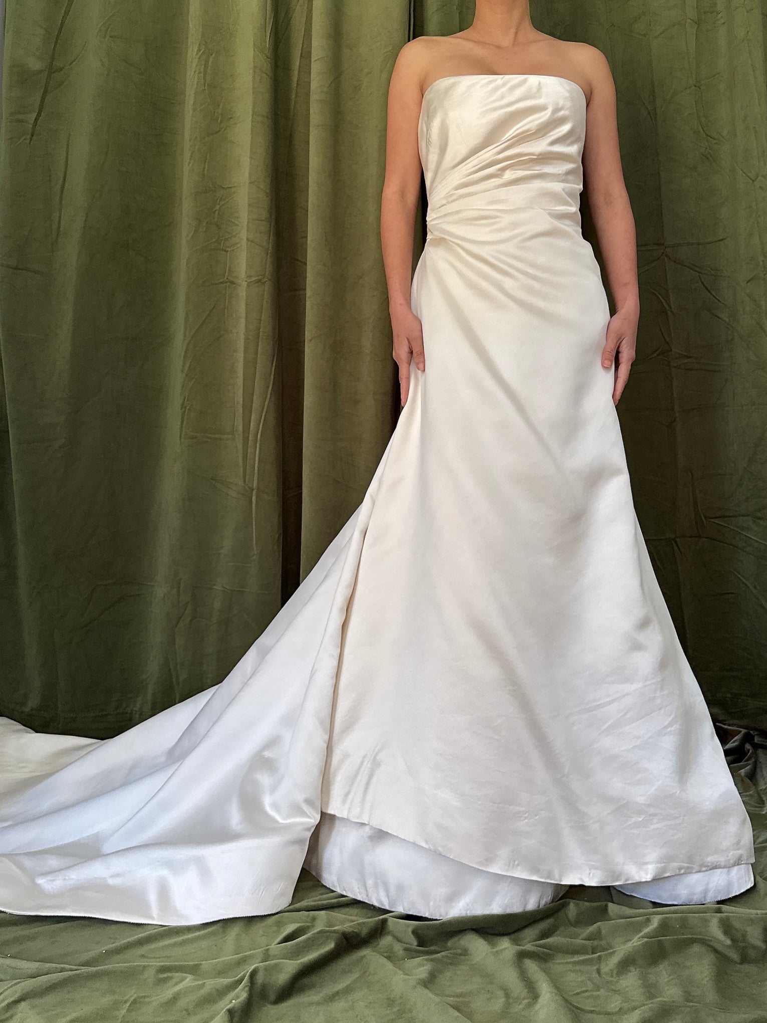 Vintage Vera Wang Silk Draped Gown - M/6