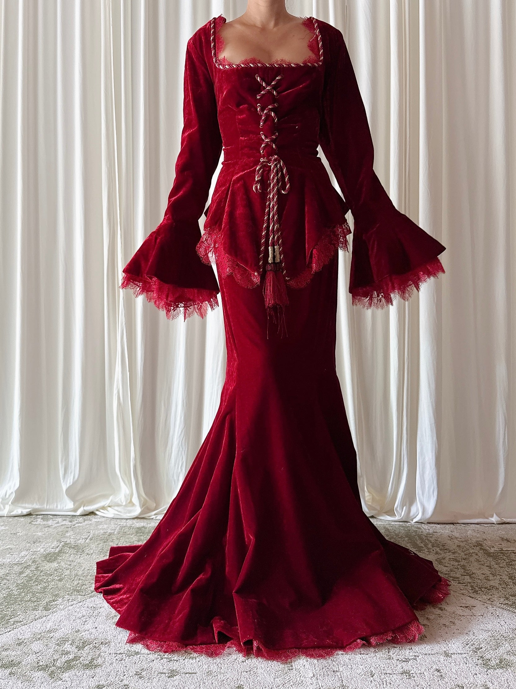 Vintage Red Velvet 2 Piece Set - 29W/38B