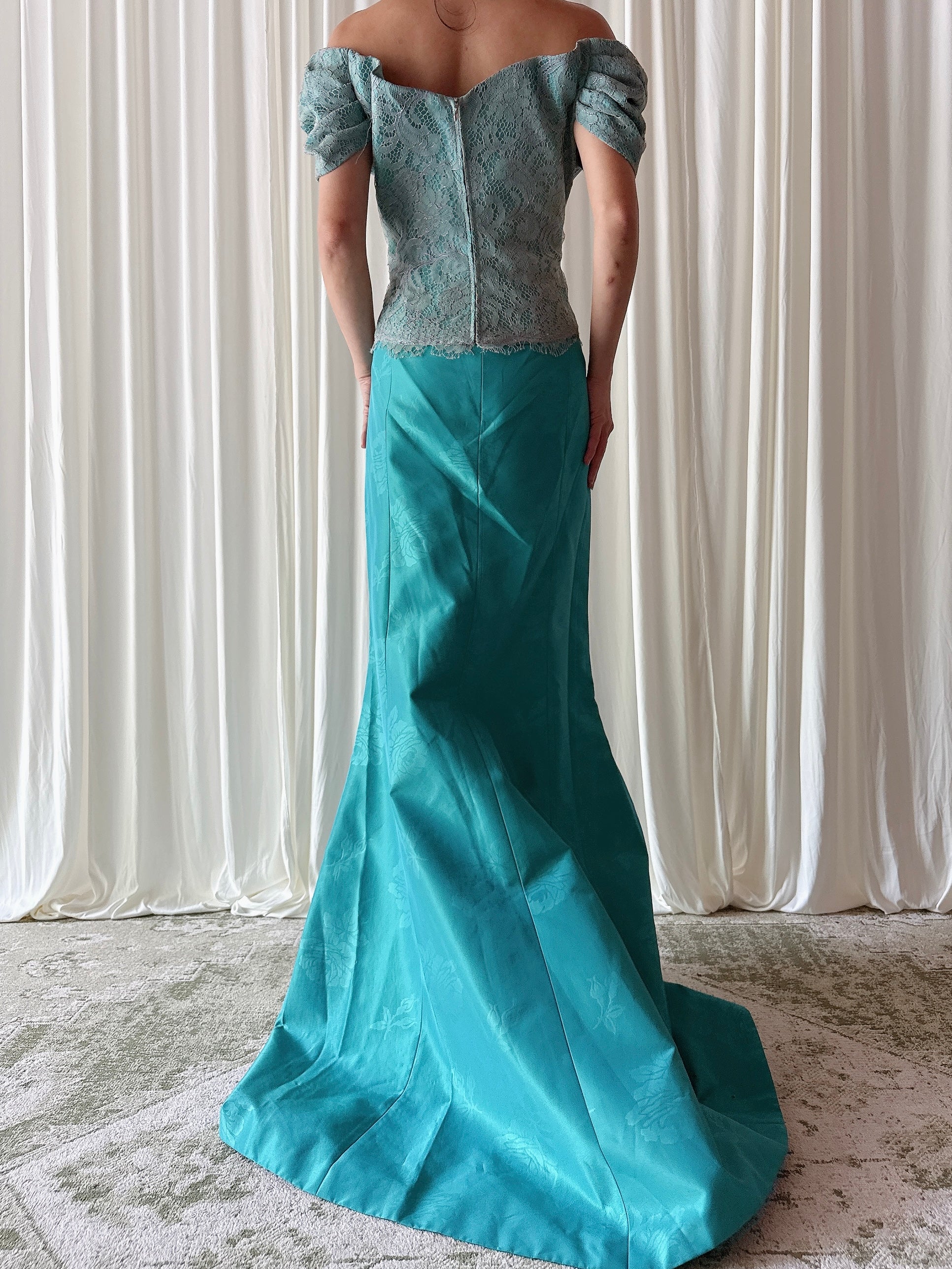 Vintage Angelita Morillo Turquoise Silk 2 Piece Set - Size 42
