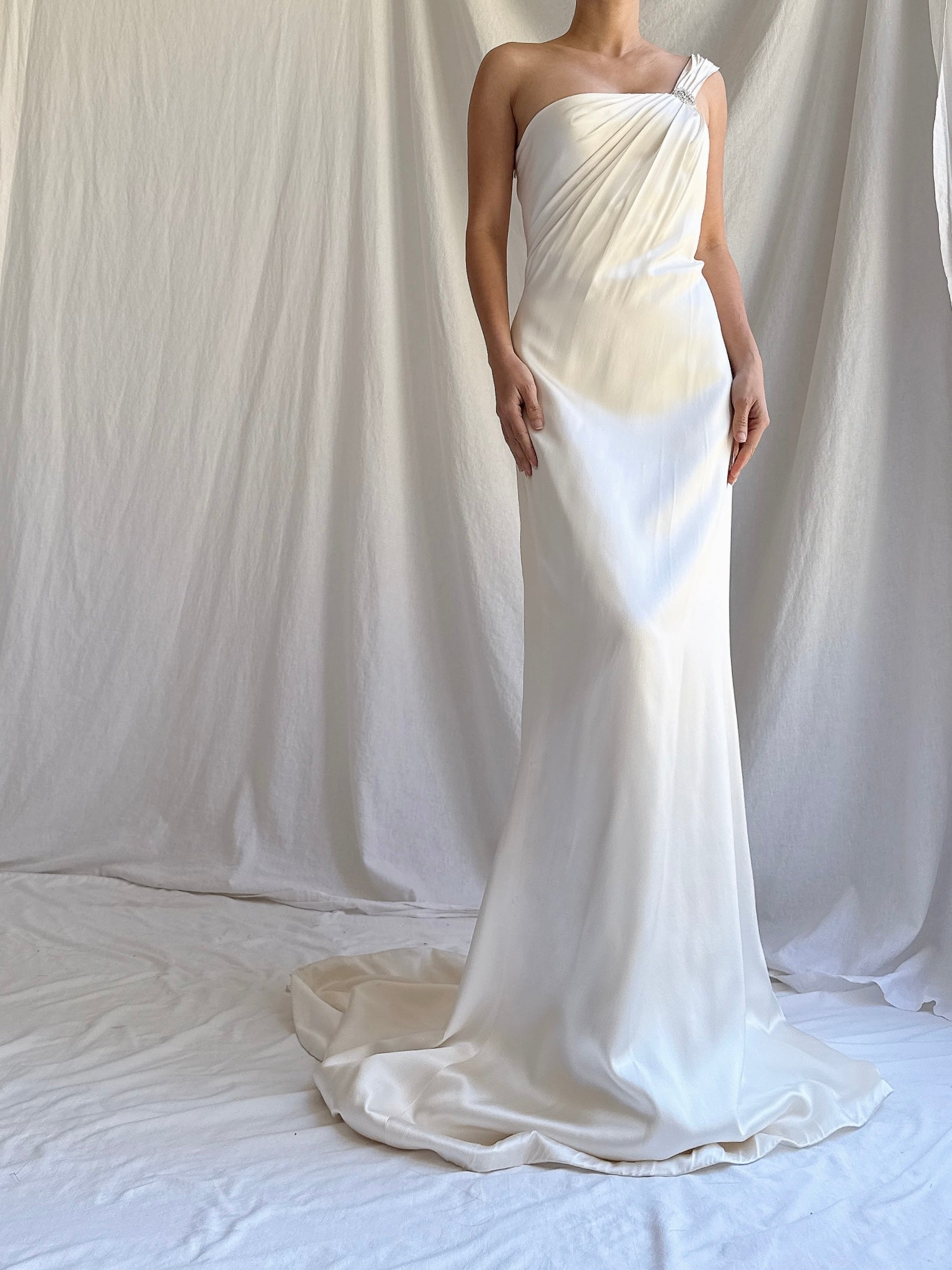 Vintage Angelina Silk One Shoulder Gown - M/8