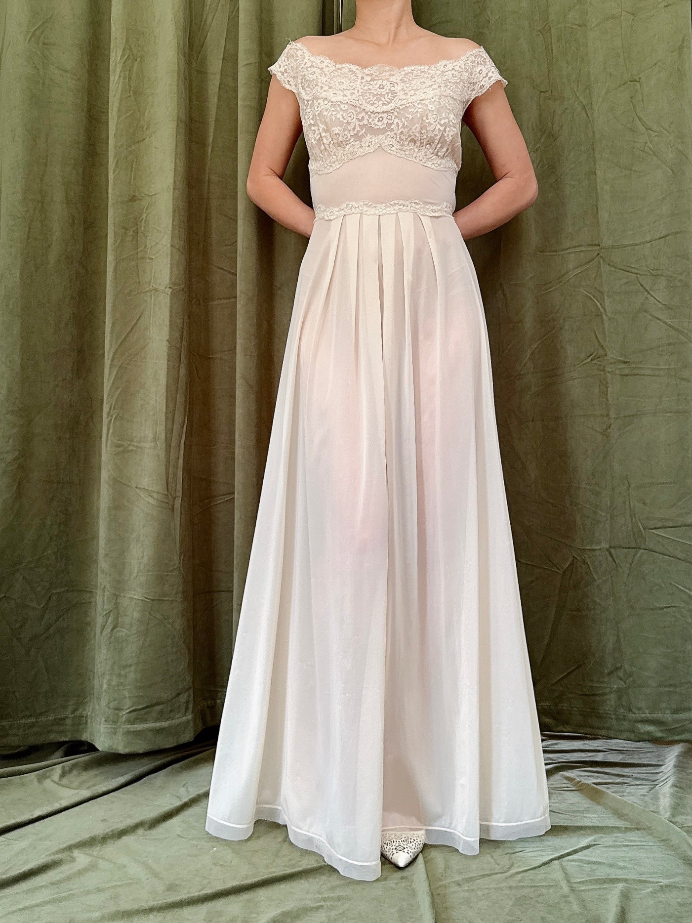 Vintage Nude Tricot 2-Piece Set - M