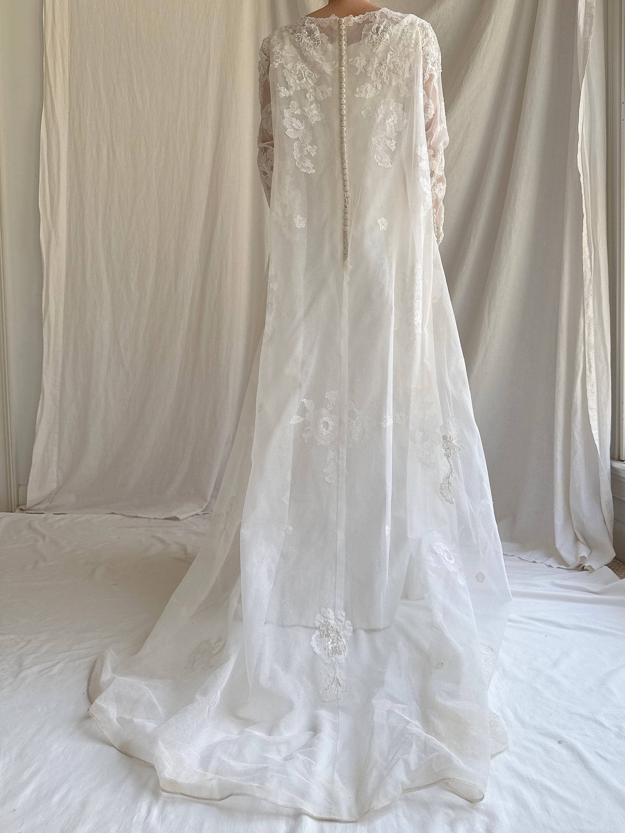 Vintage Tulle and Lace Gown - M