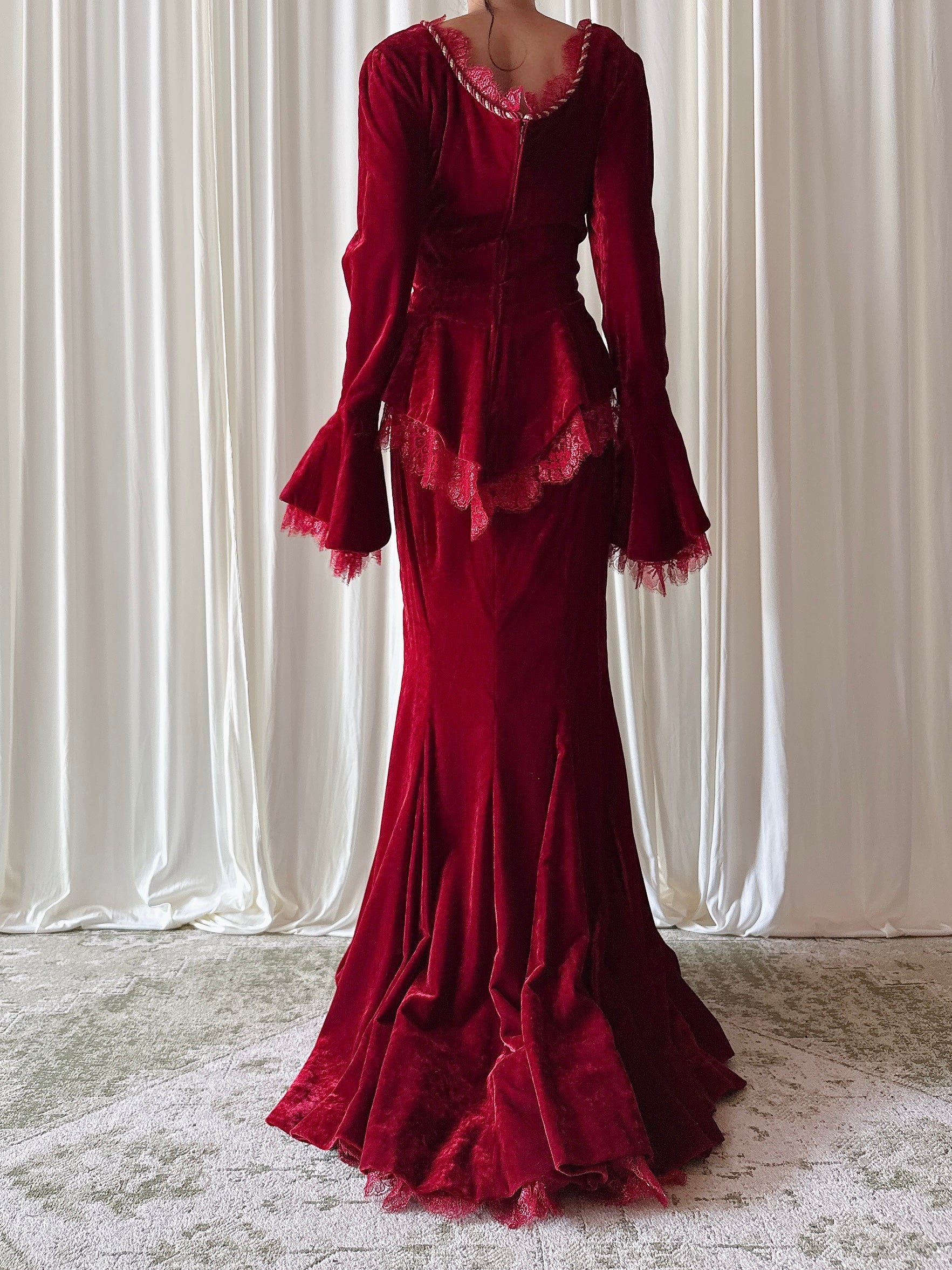 Vintage Red Velvet 2 Piece Set - 29W/38B