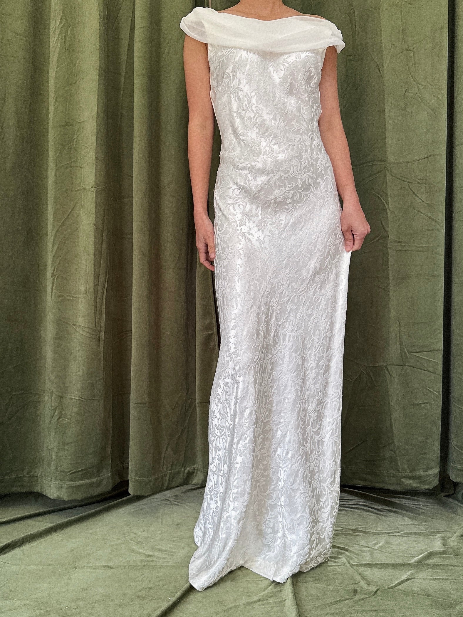 Vintage Rayon Textured Floral Slip - S