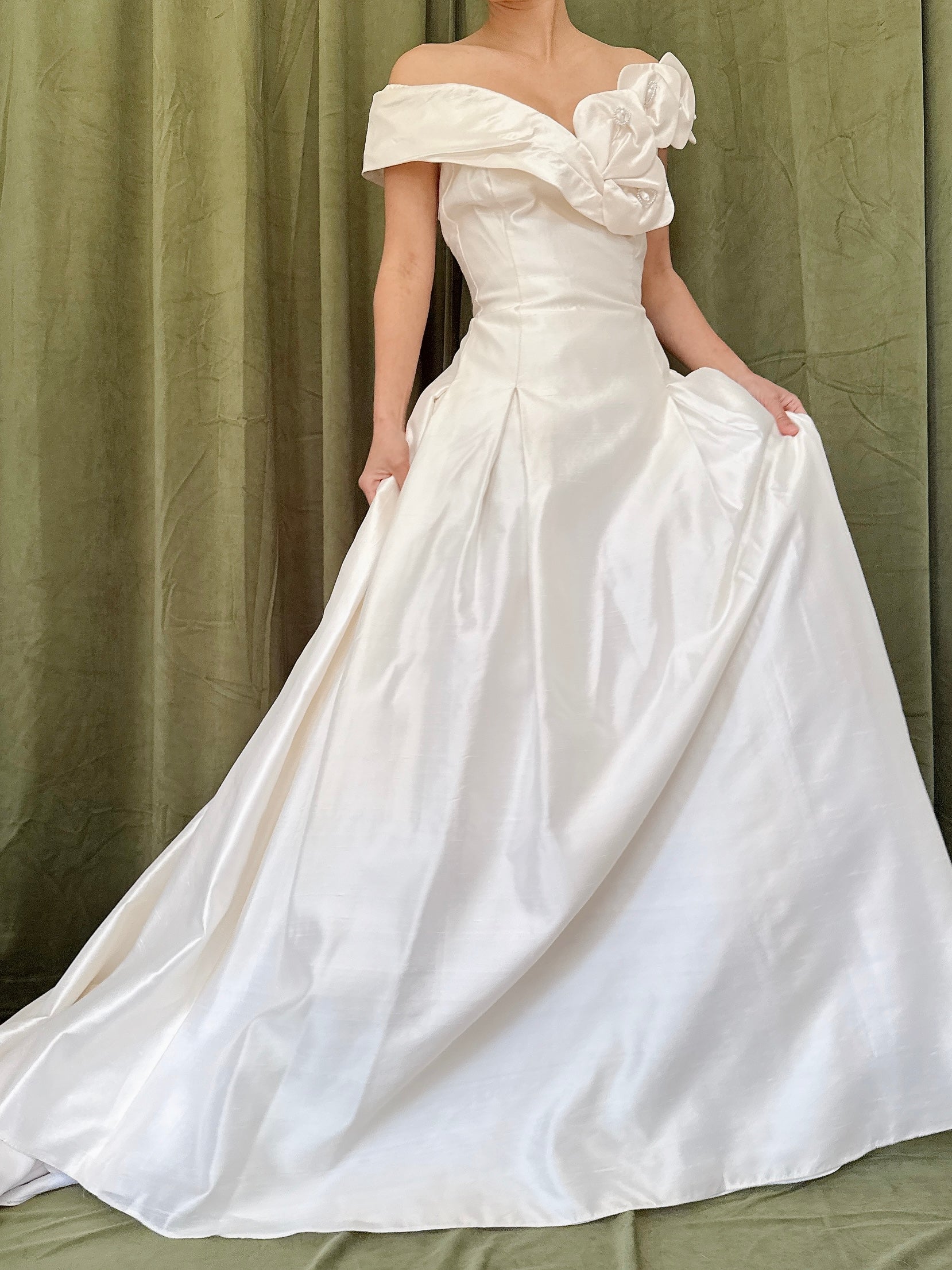 Vintage Silk Calla Lily Gown - M