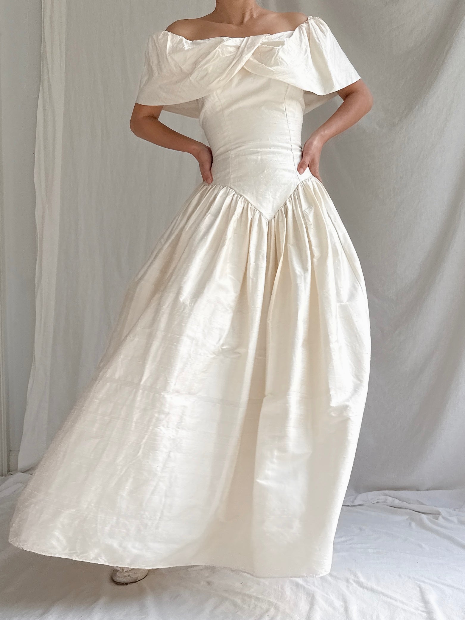 Vintage Raw Silk Tea-Length Dress - M