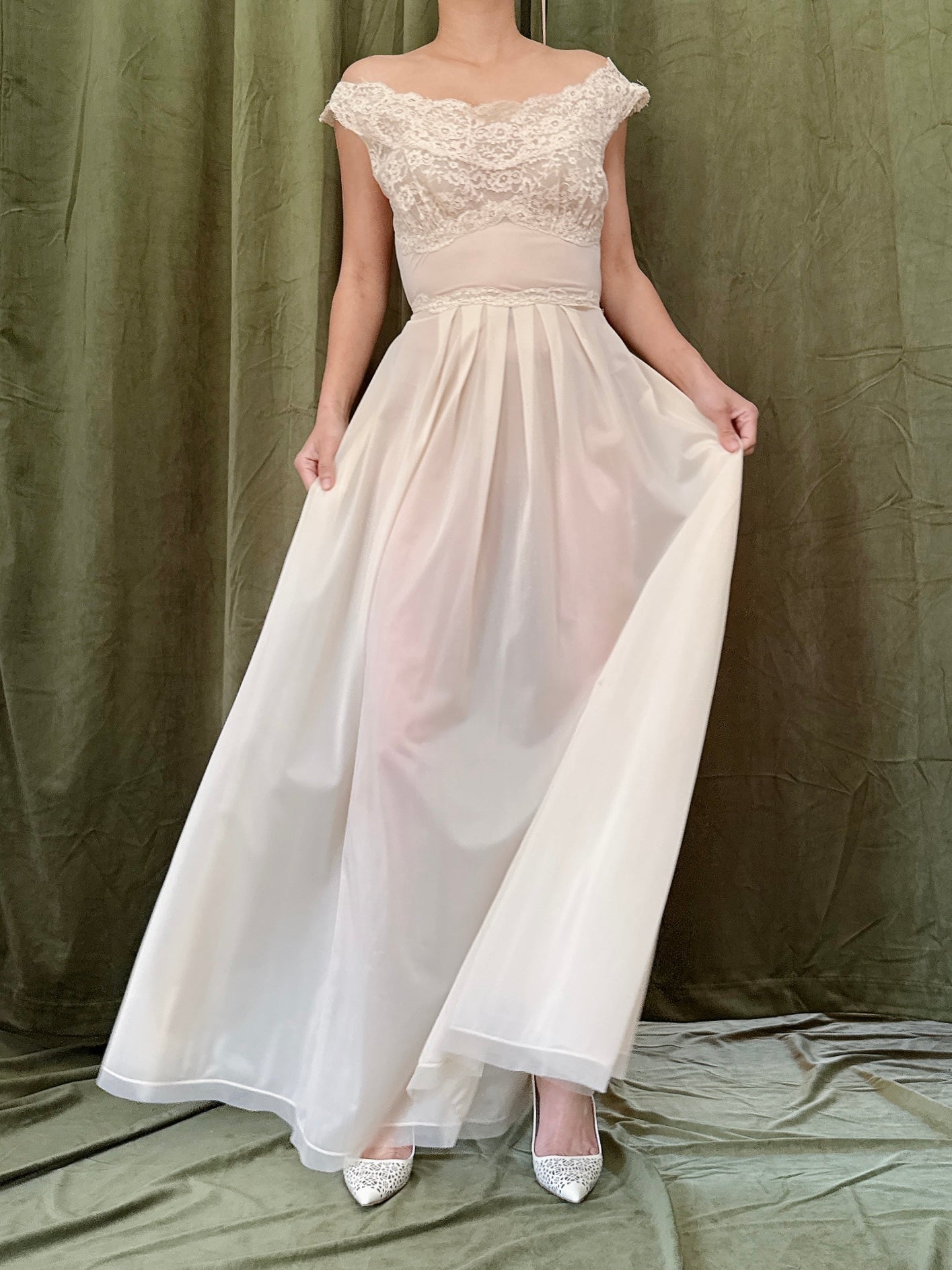 Vintage Nude Tricot 2-Piece Set - M