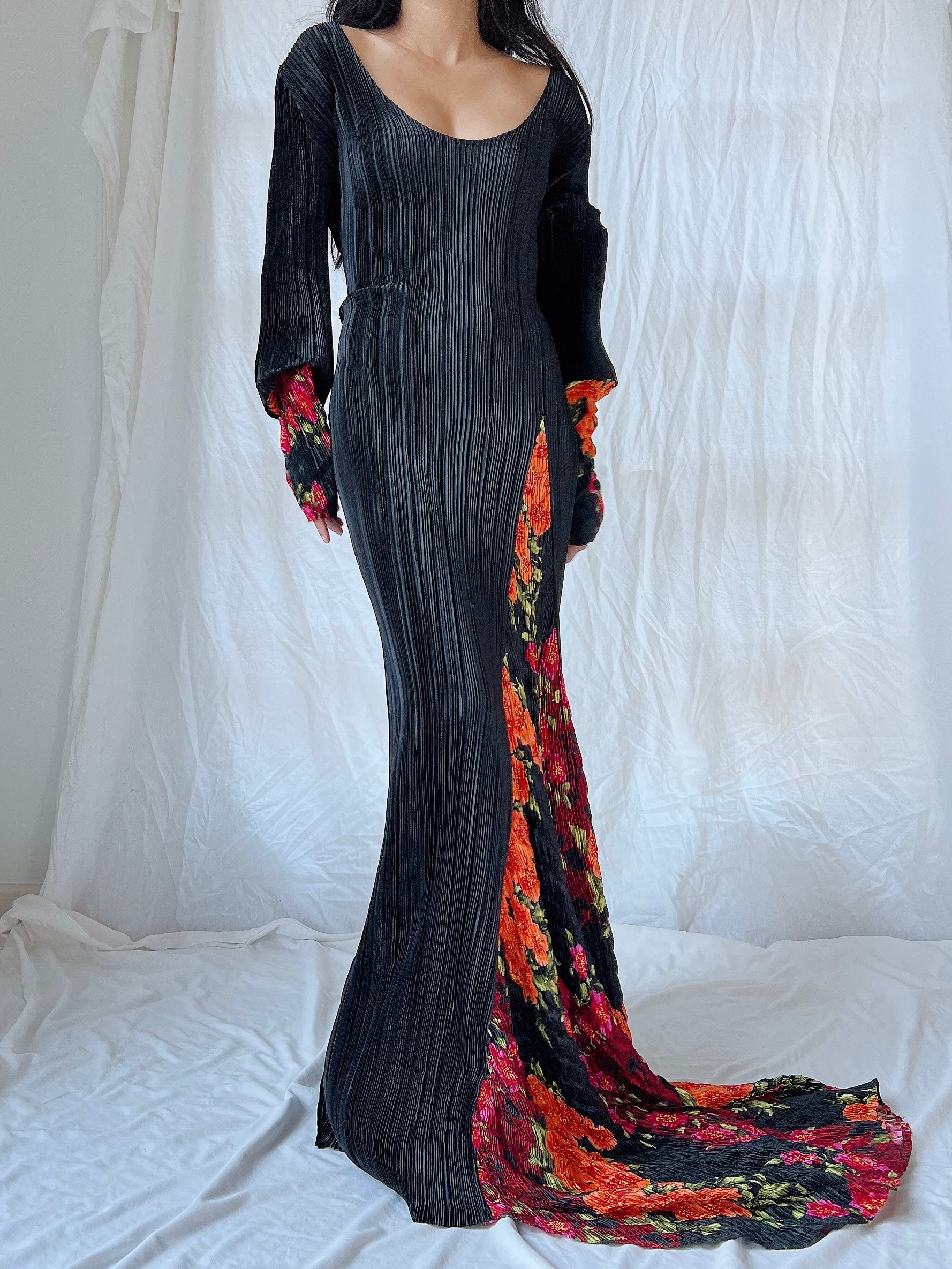 Vintage Mashiah Pleated Gown - M/L