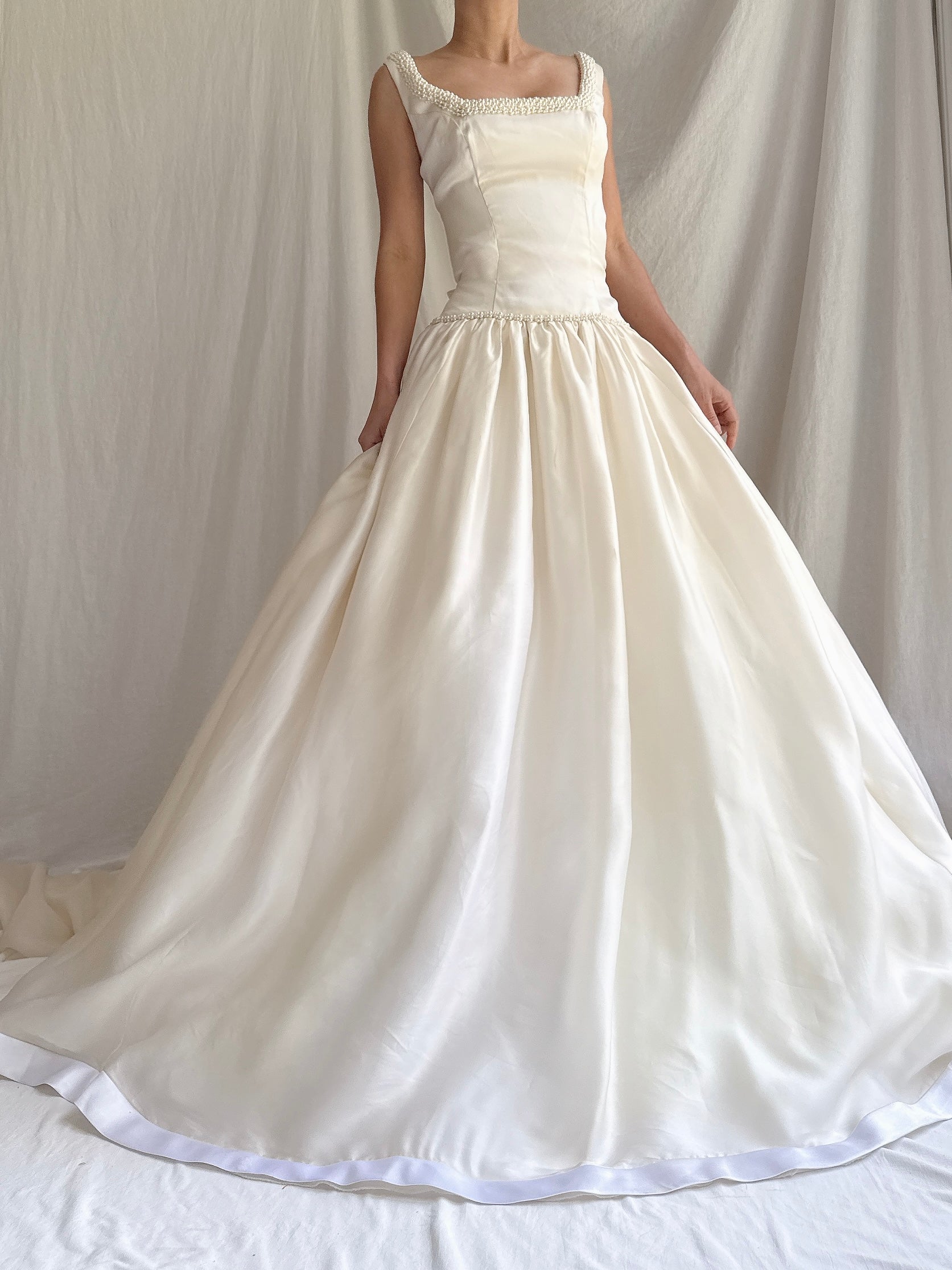 Vintage Silk Organza Pearl Embelished Gown - M/8
