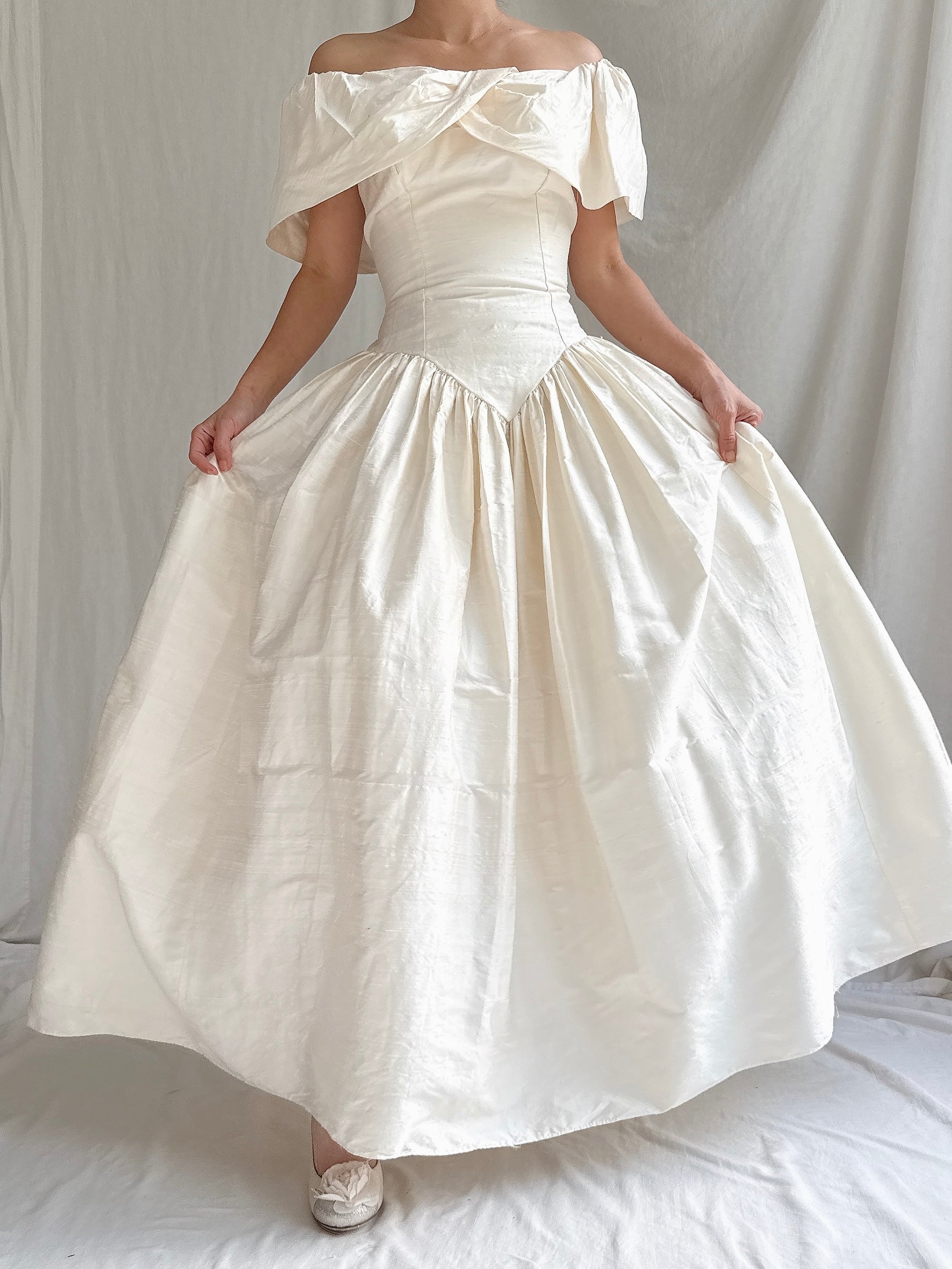 Vintage Raw Silk Tea-Length Dress - M