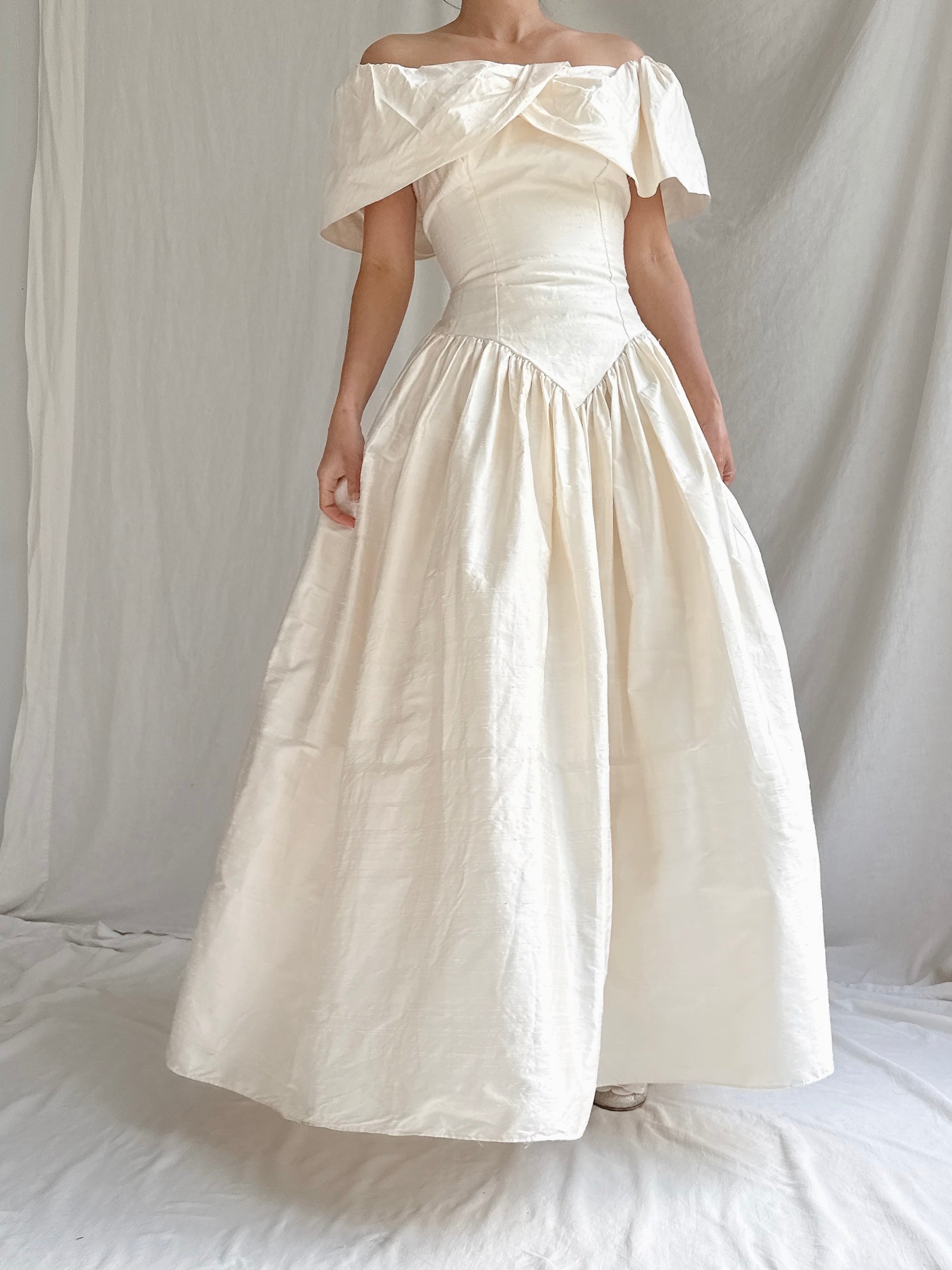 Vintage Raw Silk Tea-Length Dress - M