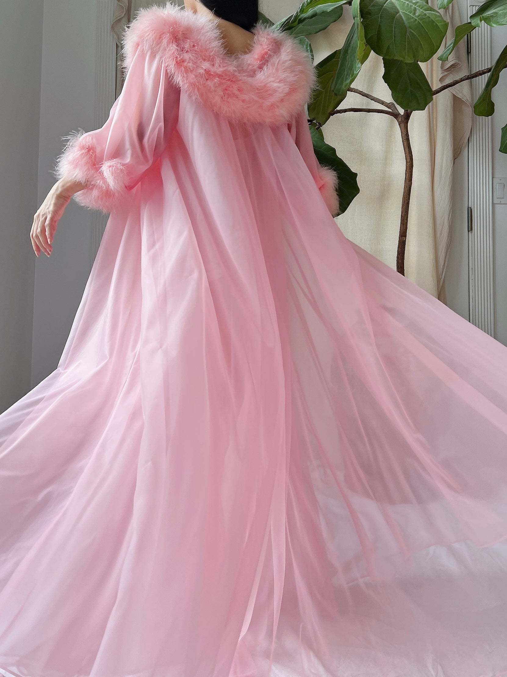 1960s Feather Nylon Dressing Gown - OSFM