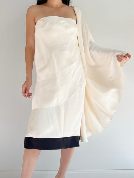 giorgio armani vogue long silk white dress Giorgio Armani Jacquard Jersey Maxi Dress