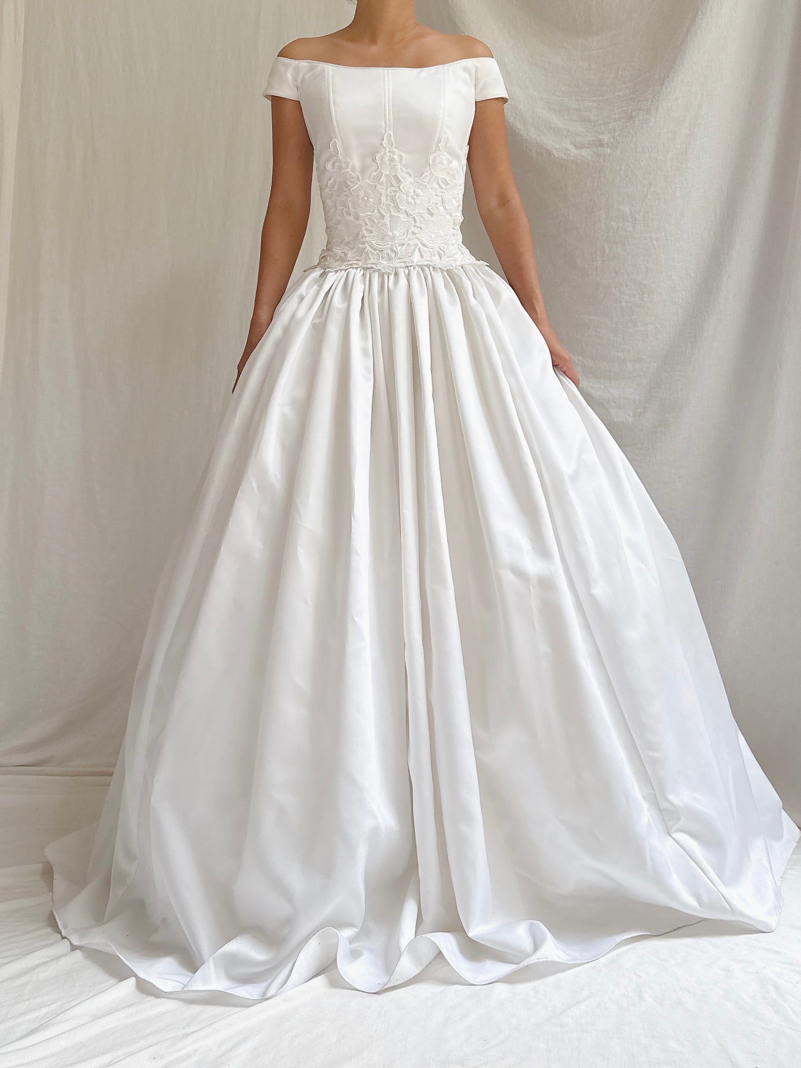 Vintage Jessica McClintock Satin Gown - M/6