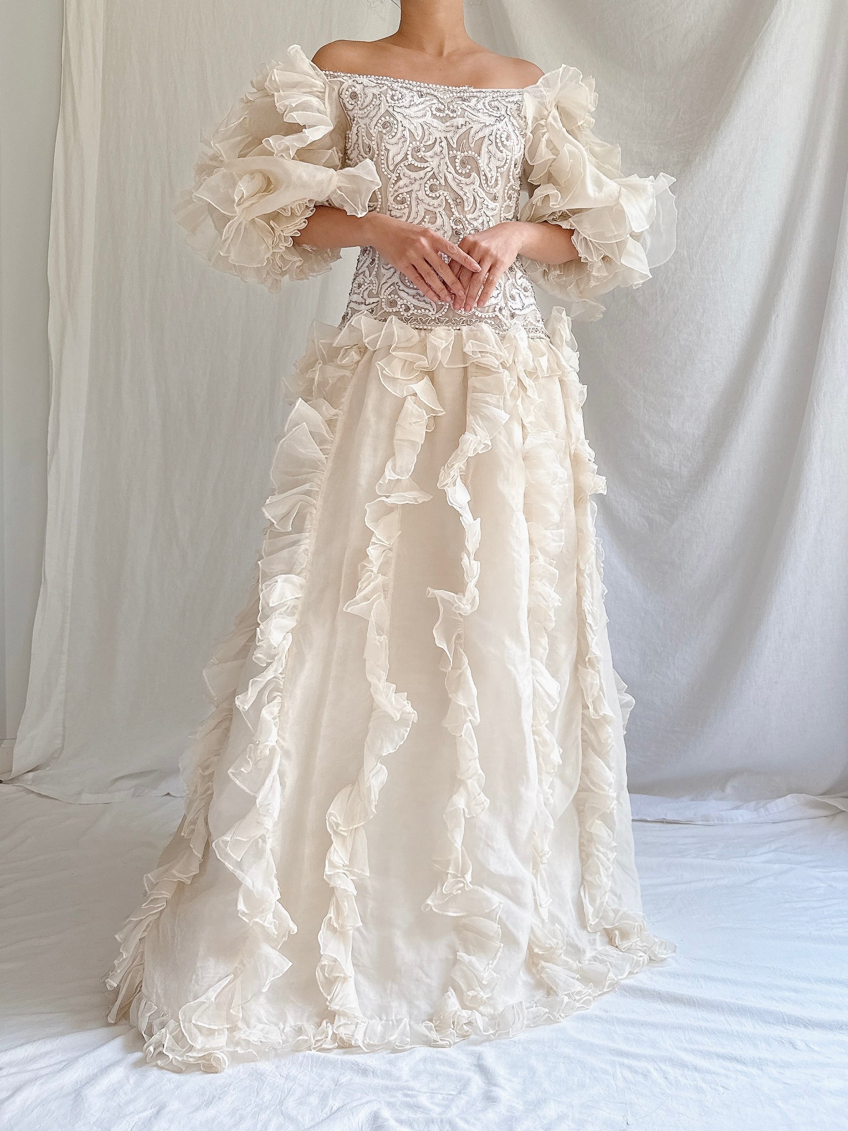 Vintage Oscar de la Renta Silk Organza Embellished Gown - M