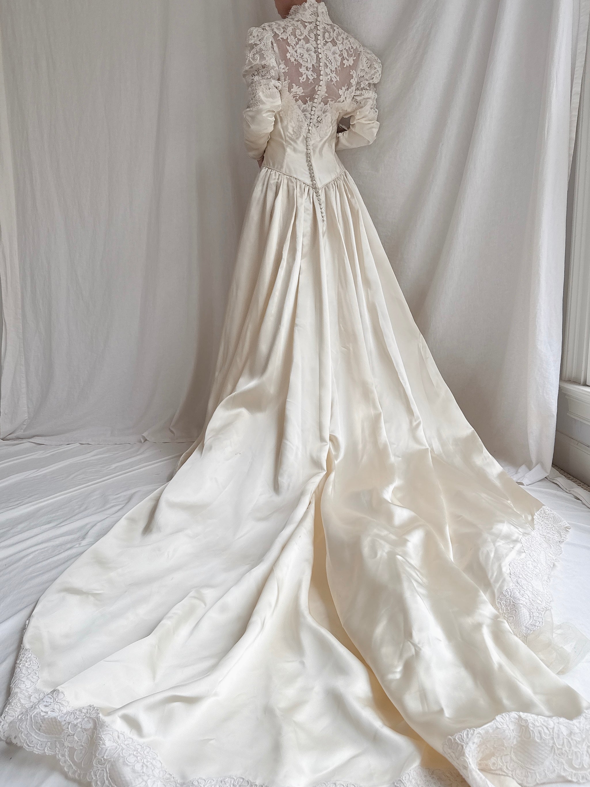 Vintage Satin Long Sleeve Dress - S