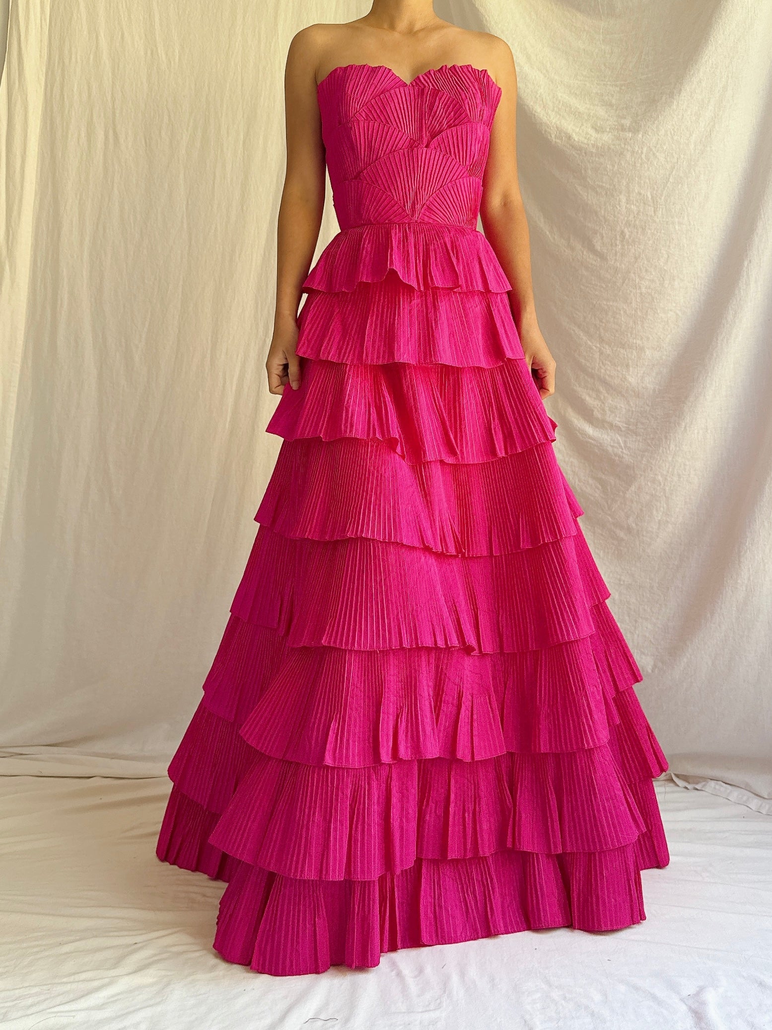 Vintage Saks 5th Ave Scalloped Silk Petal Dress - Size 4