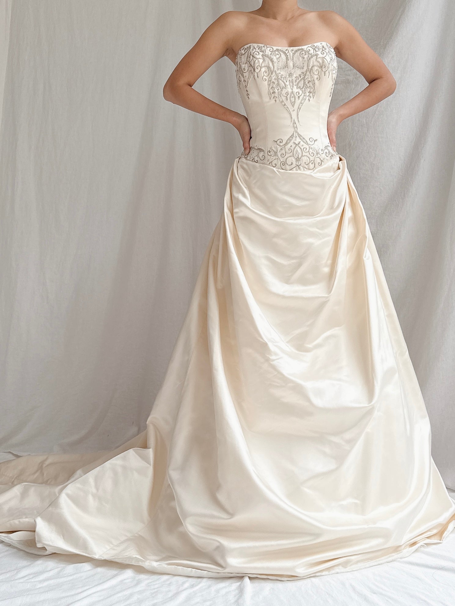 Vintage Sassi Holfold UK Silk Busyier Gown - M/10