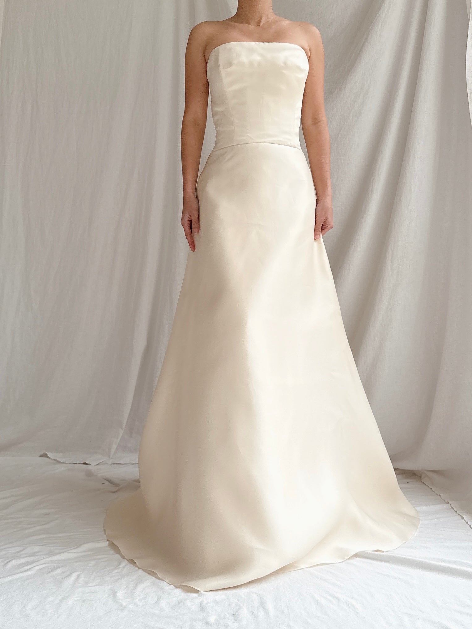 Vintage Vera Wang Silk Organza Gown - XS