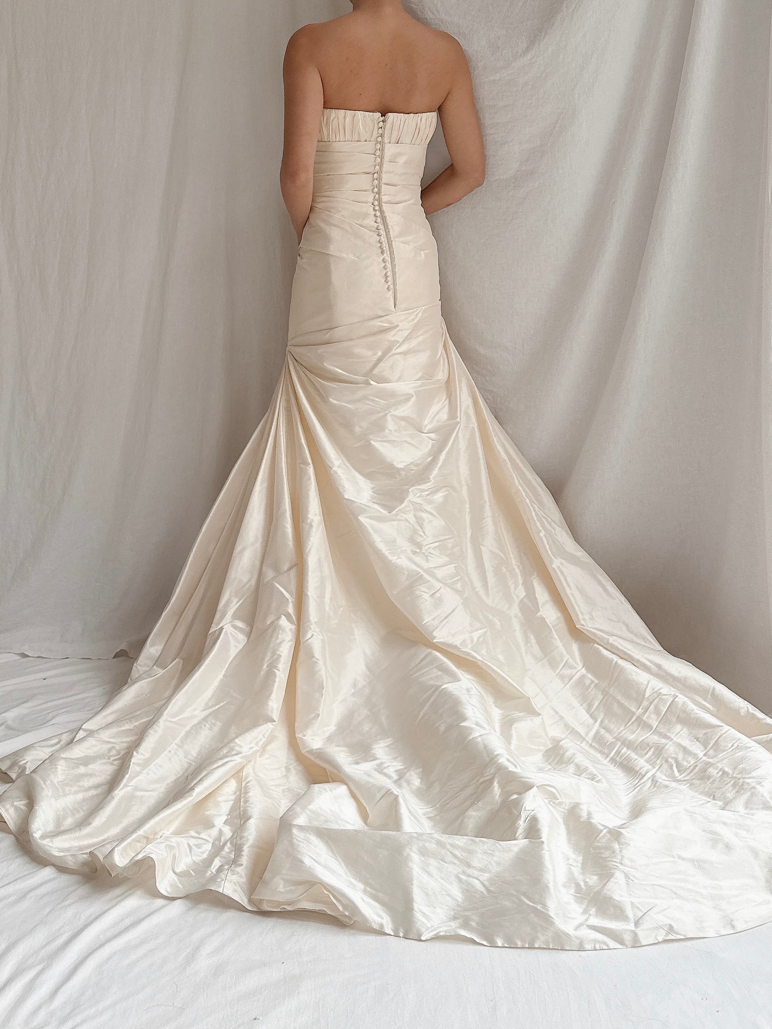 Vintage Pronovias Strapless Silk Gown - M