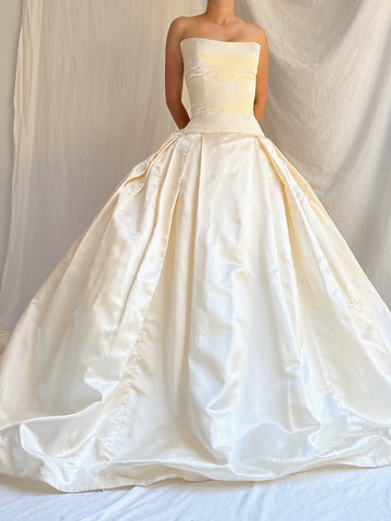 “RESERVED for Lauren T.” 90s/00 Reem Acra Silk Gown - M/6/8