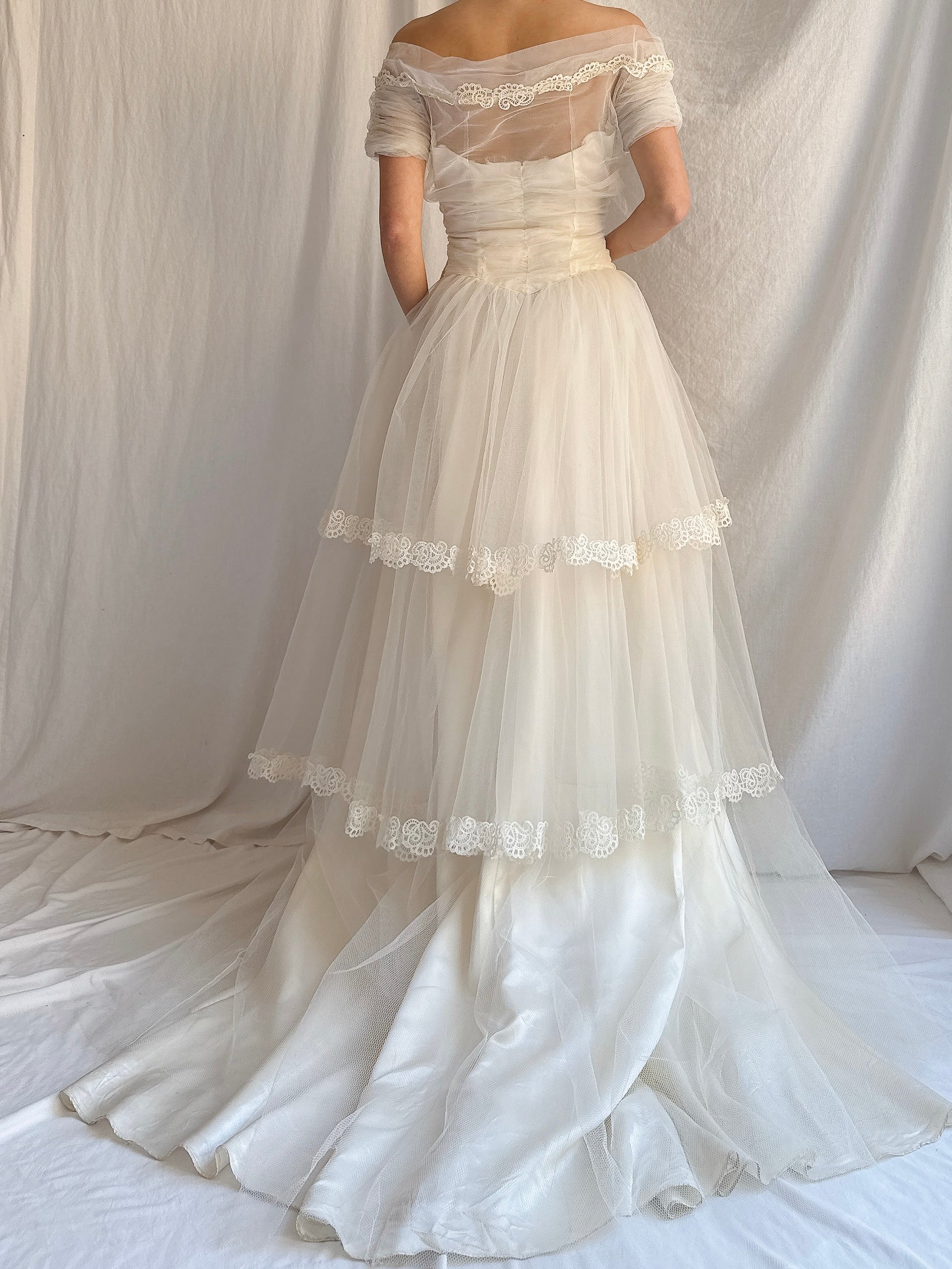 1950s Tiered Tulle Gown - XS/S