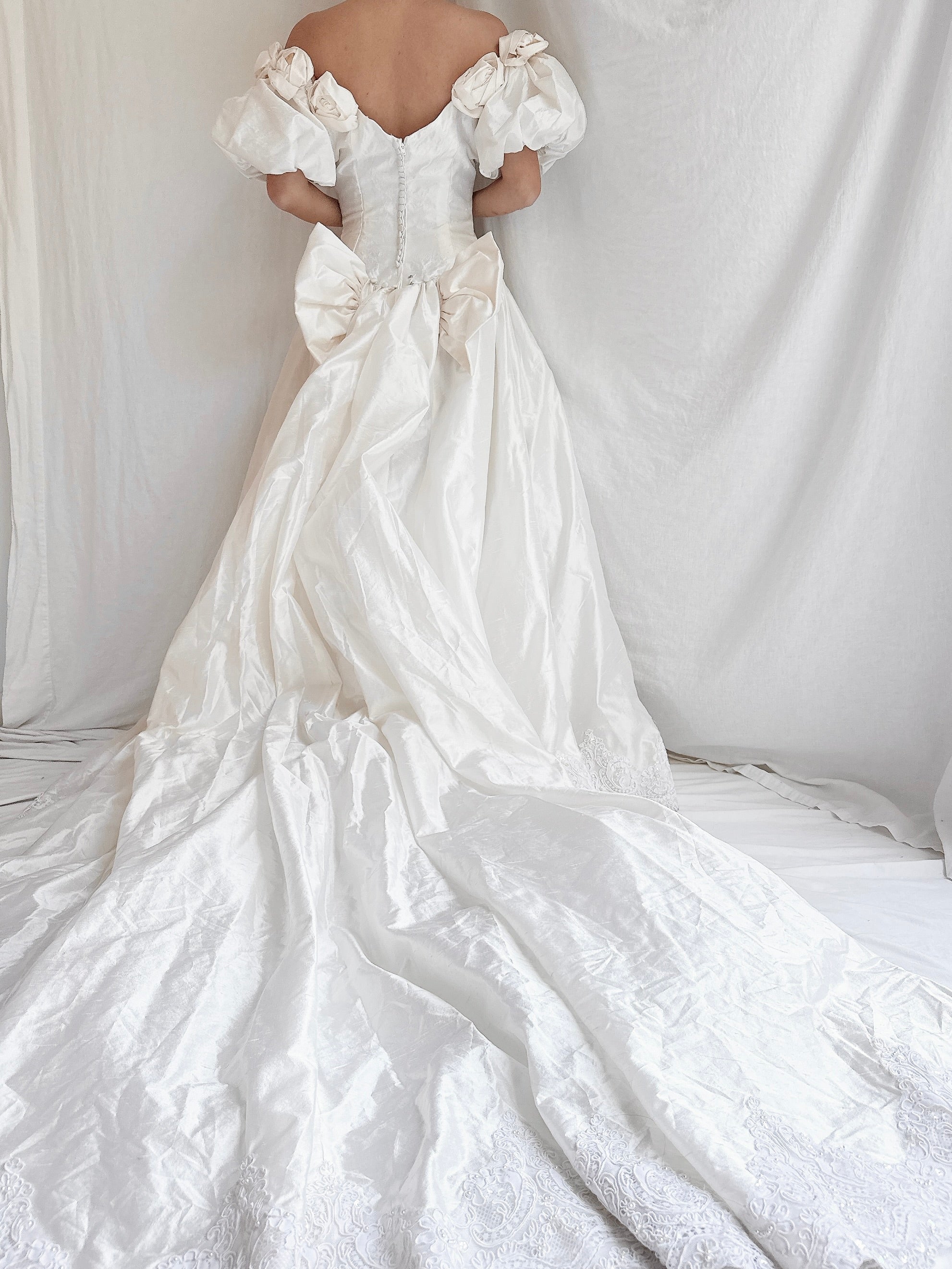 Vintage Raw Silk Off-the-Shoulder Gown - S