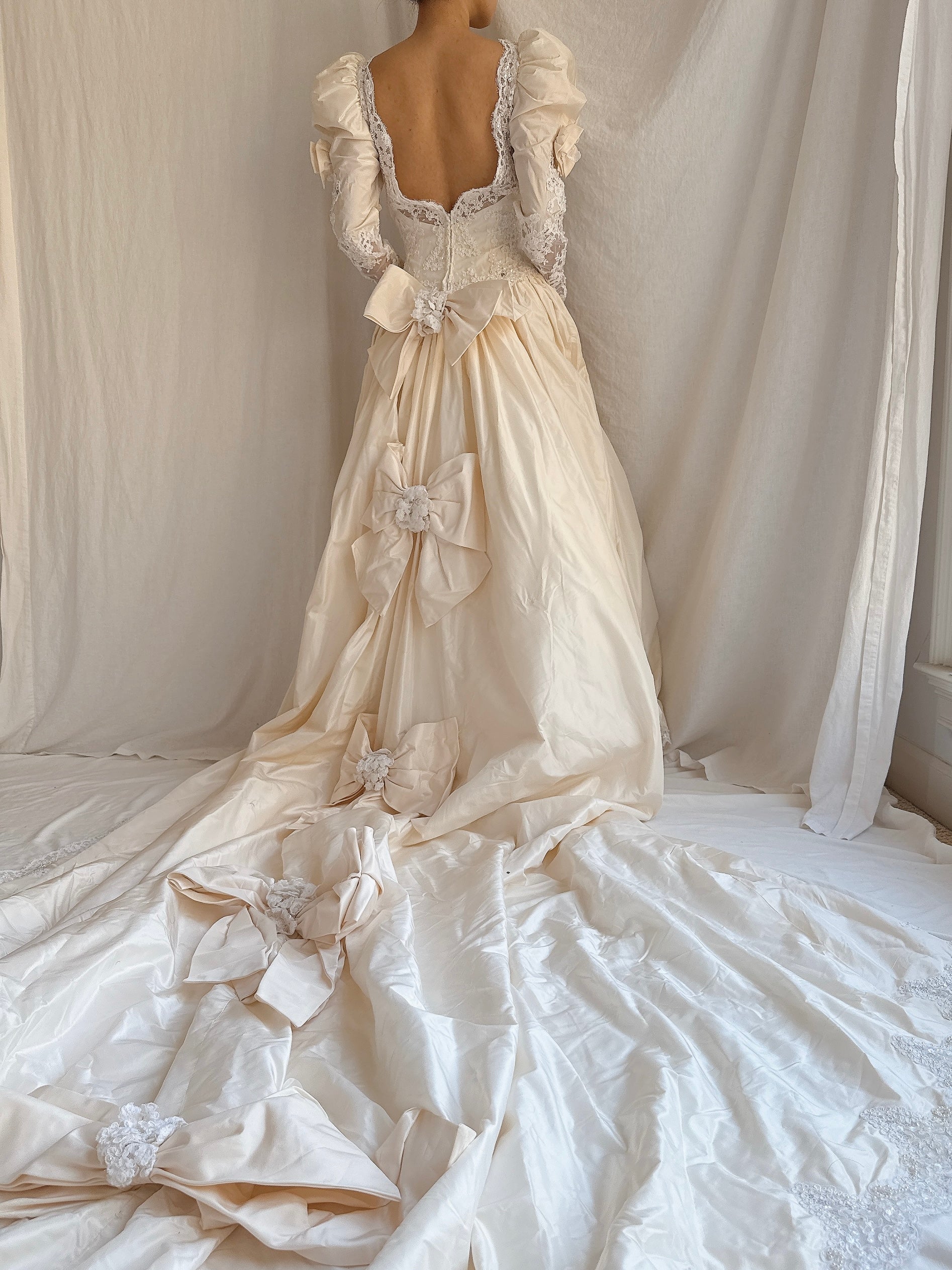 Vintage Silk Puff Sleeve Gown - S/M