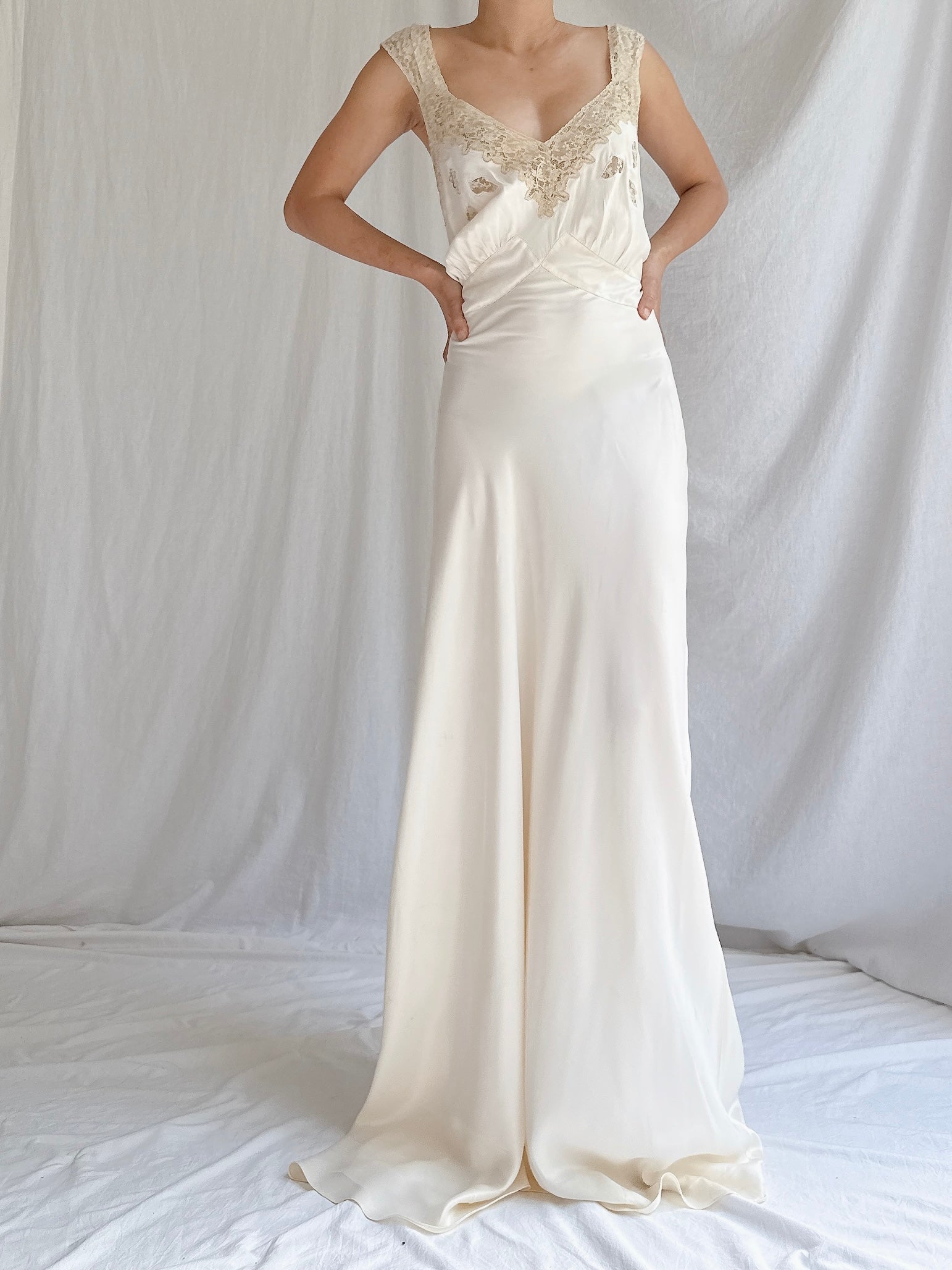 1930s Satin Lace Slip - M