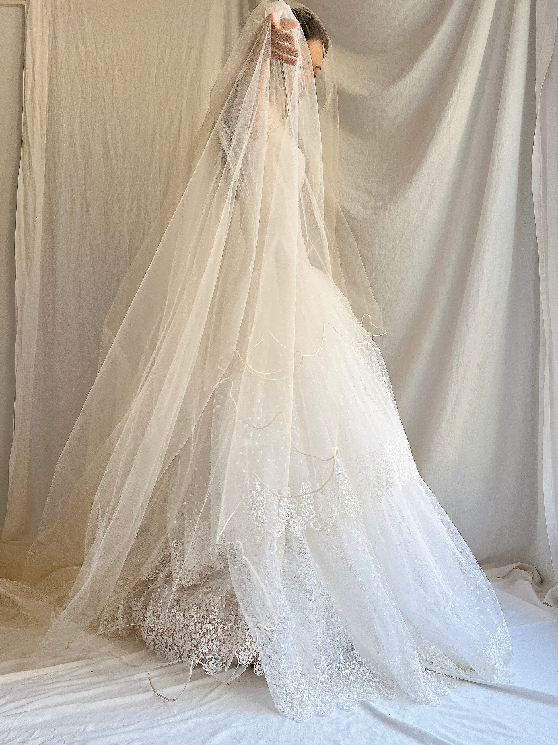 Vintage Cathedral Champagne Scalloped Tulle Veil