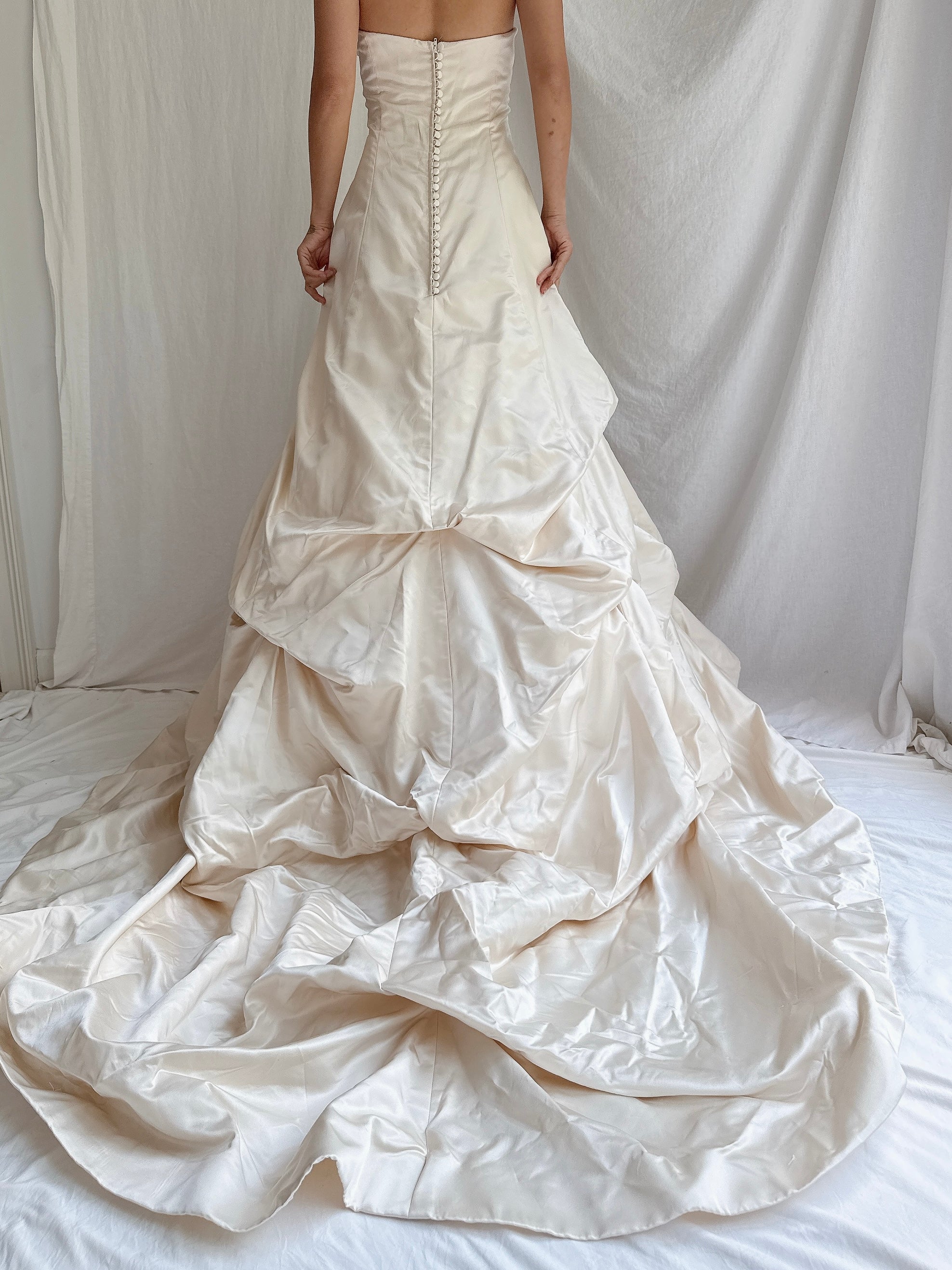 Vintage Alvina Valenta Couture Silk Draped Gown - L/10