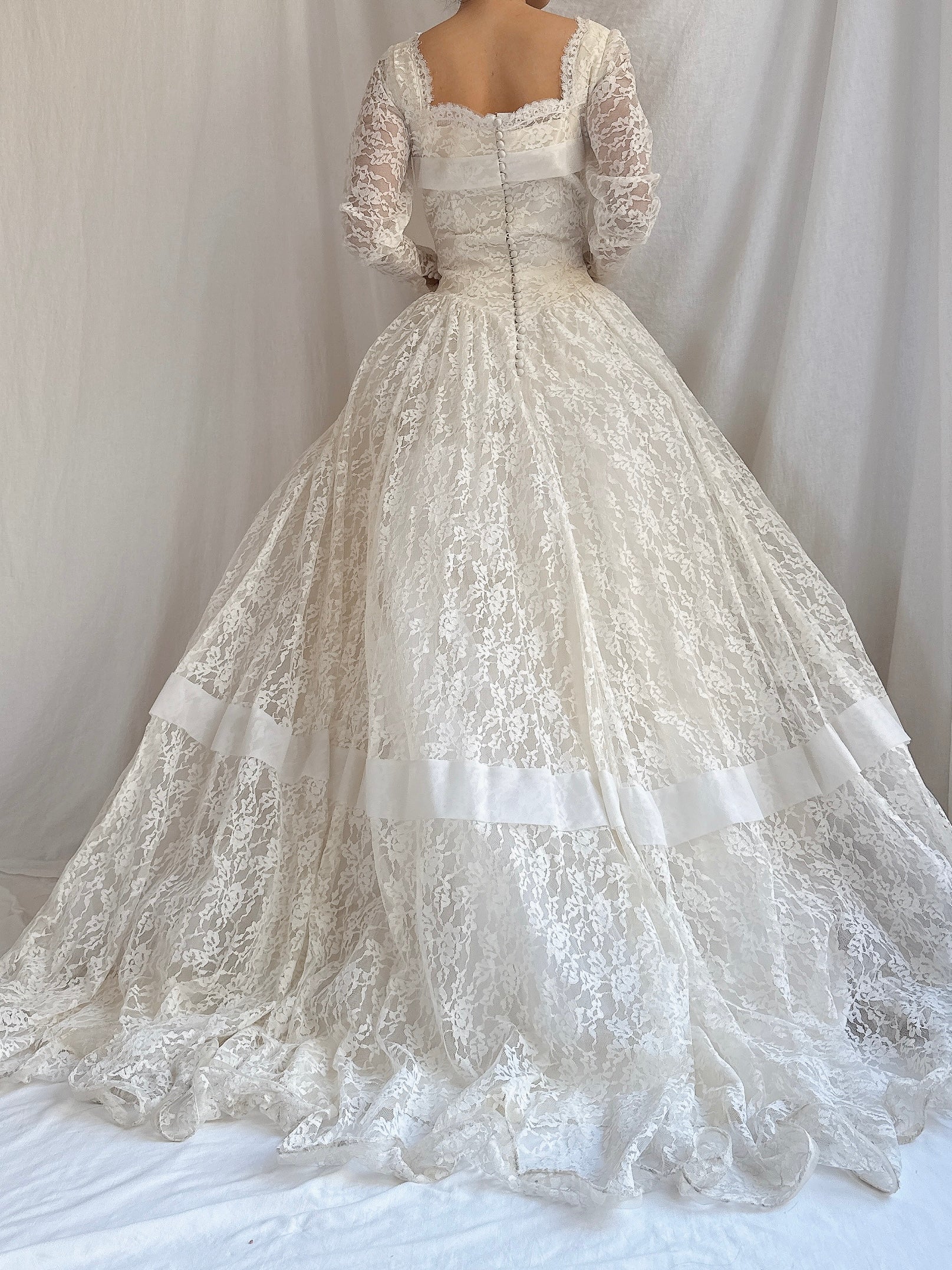 1950s Lace Long Sleeve Gown - S