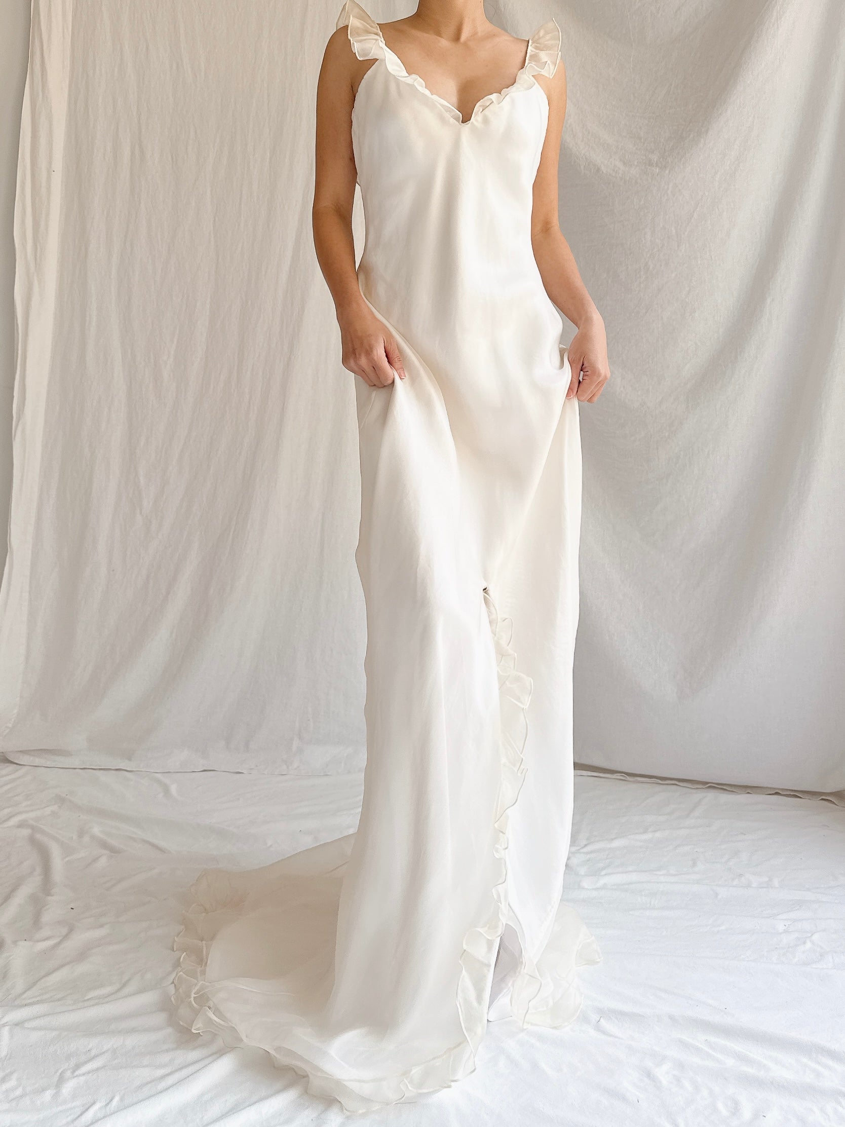 1990s Amy Michelson Silk Organza Gown with Veil - S/M