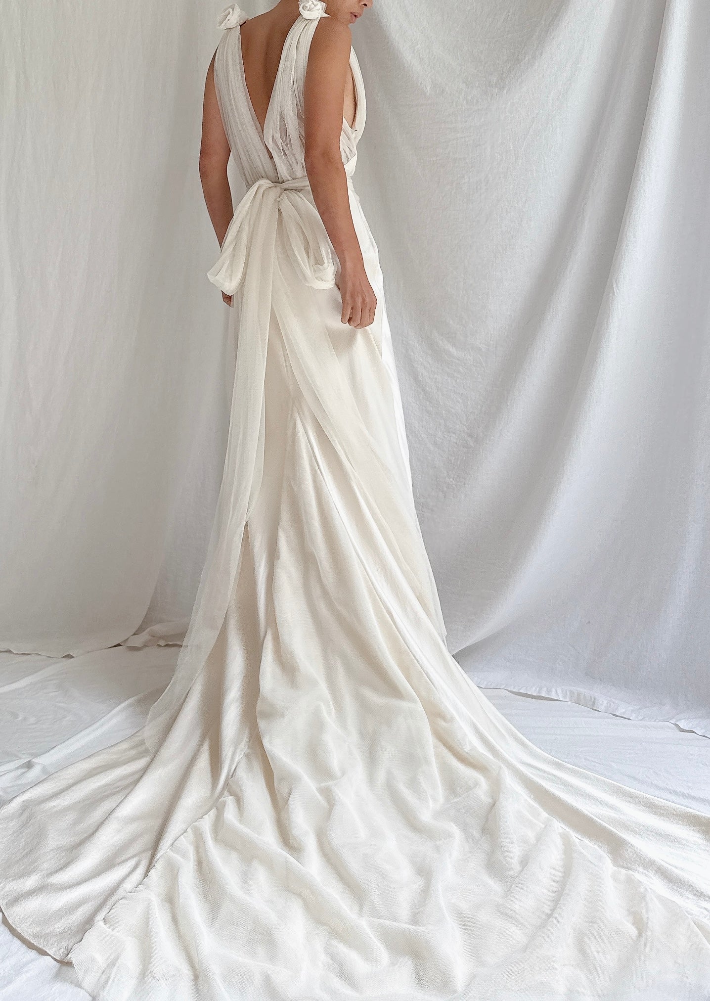 Vintage Vera Wang Silk Gown - M/8/10