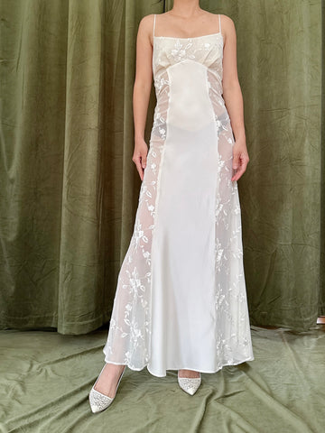 Vintage Side Embroidered Slip - S