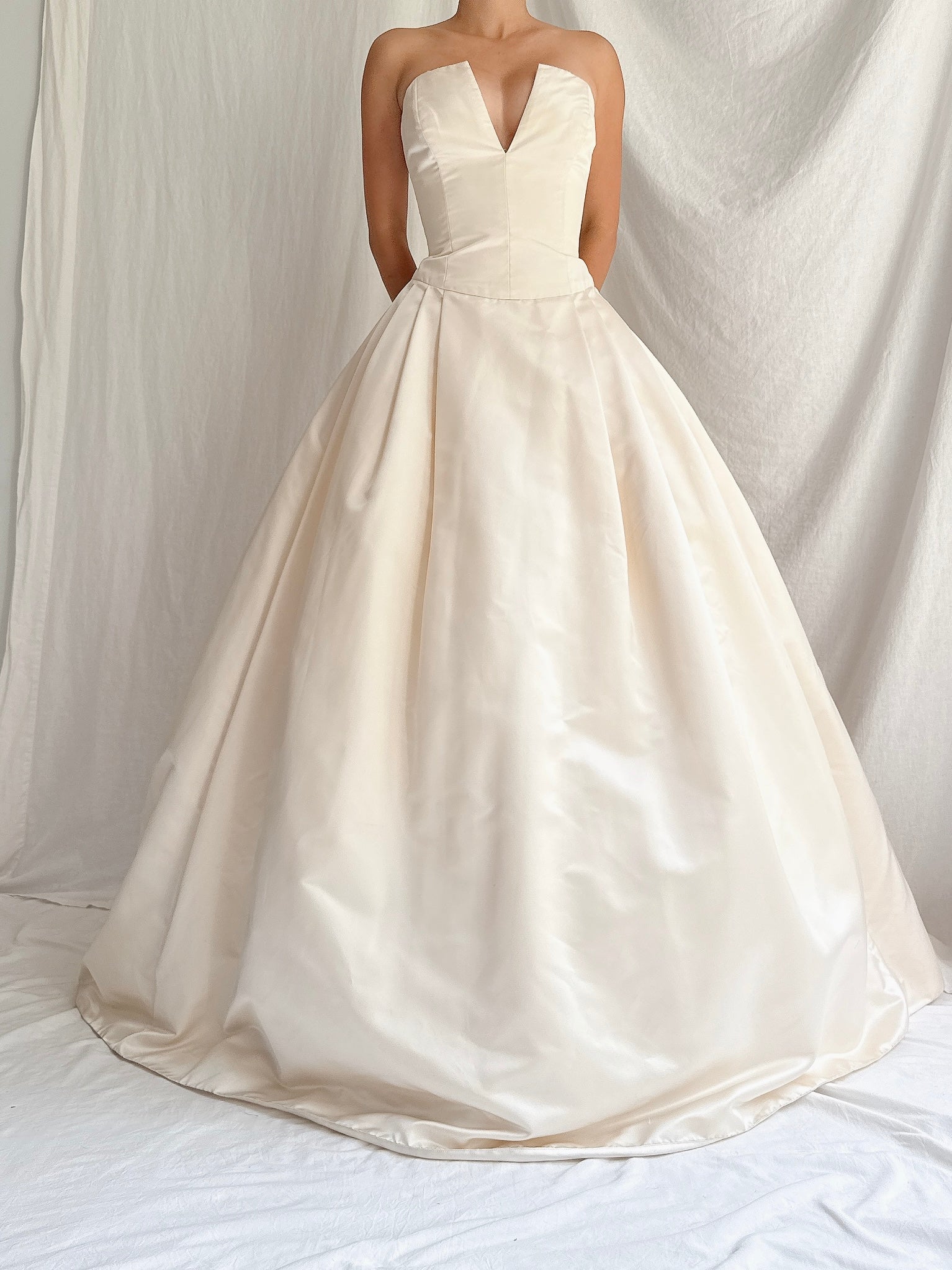 1990s Wearkstatt Silk Gown - S/M 8