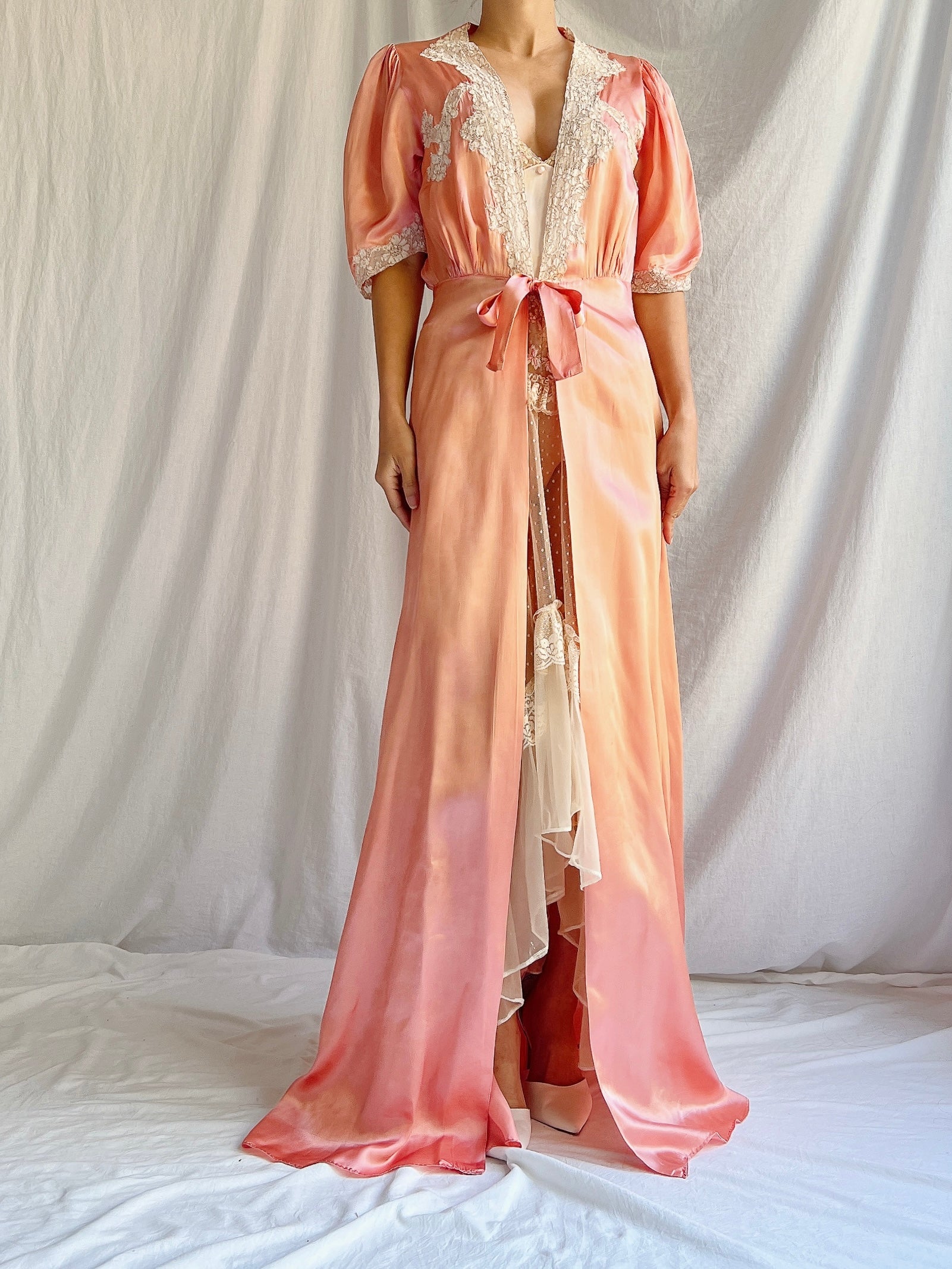 1930s Coral Peach Dressing Gown - M