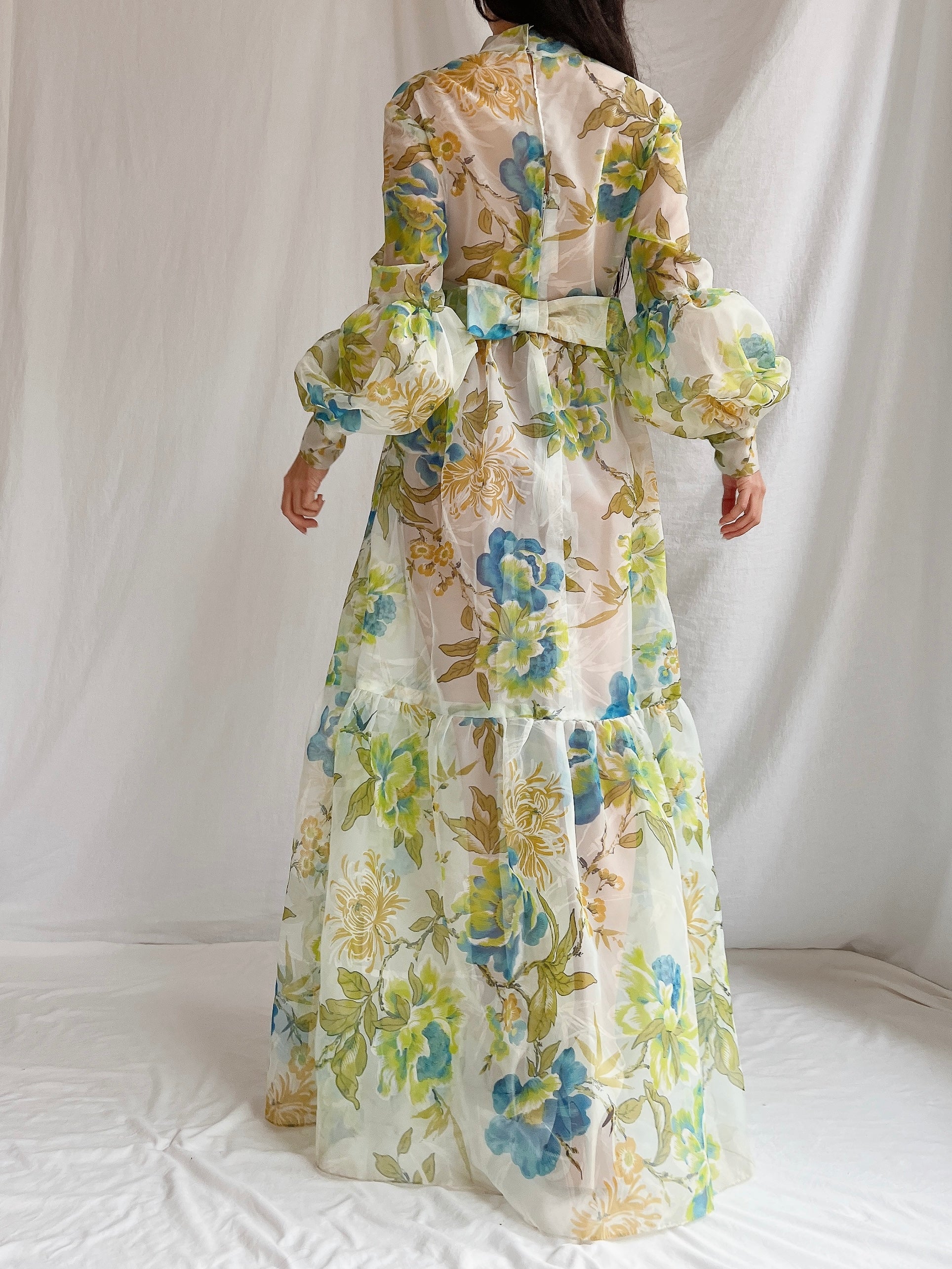 1970s Sheer Voile Puff Sleeves Gown - M