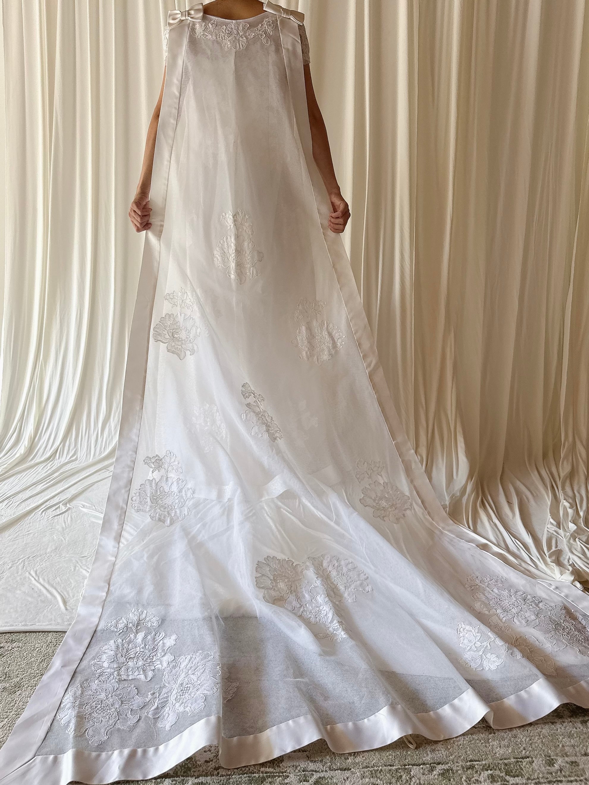 1960s Tulle and Lace Gown - S