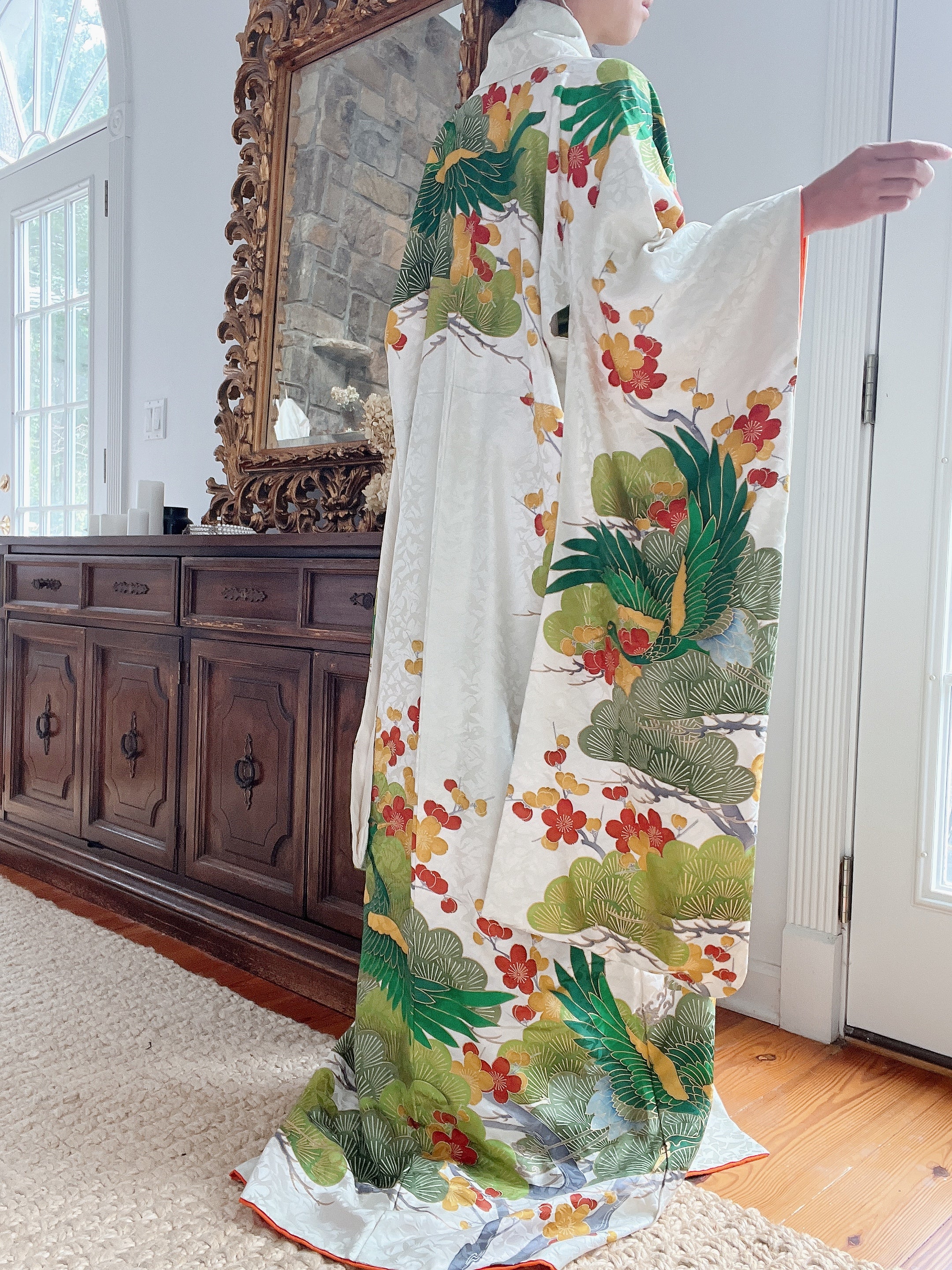 Vintage Green and Ivory Silk Kimono - OSFA