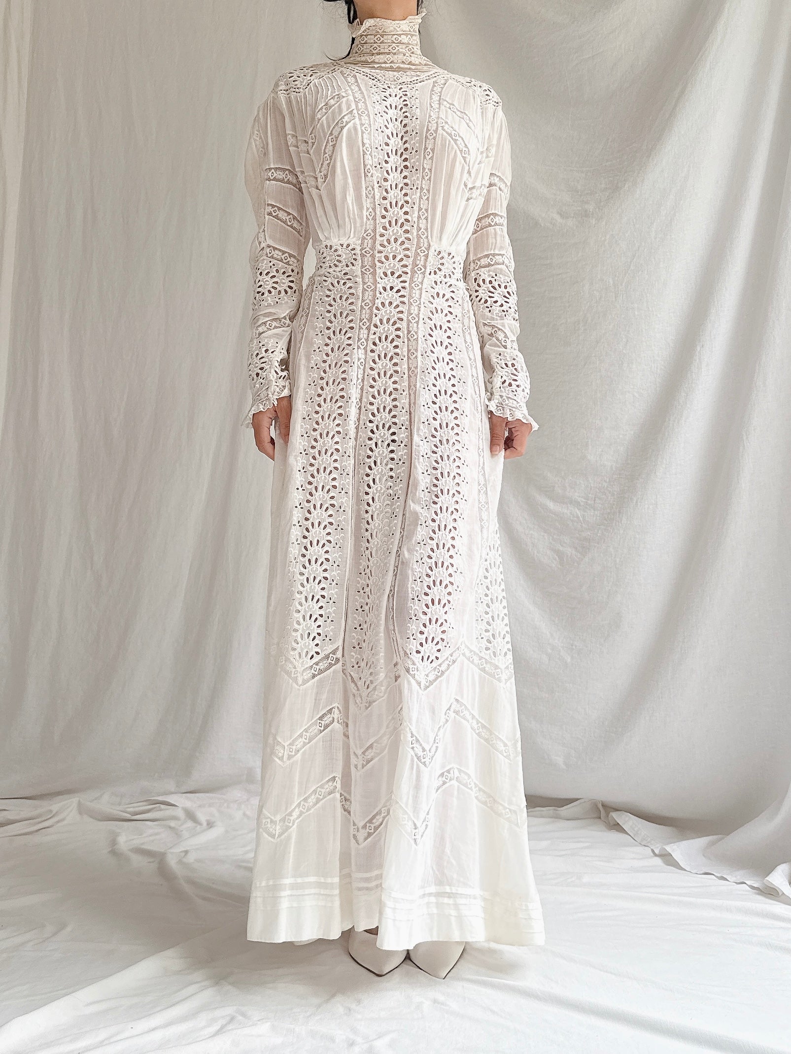 Victorian Cotton and Lace Dress - XS