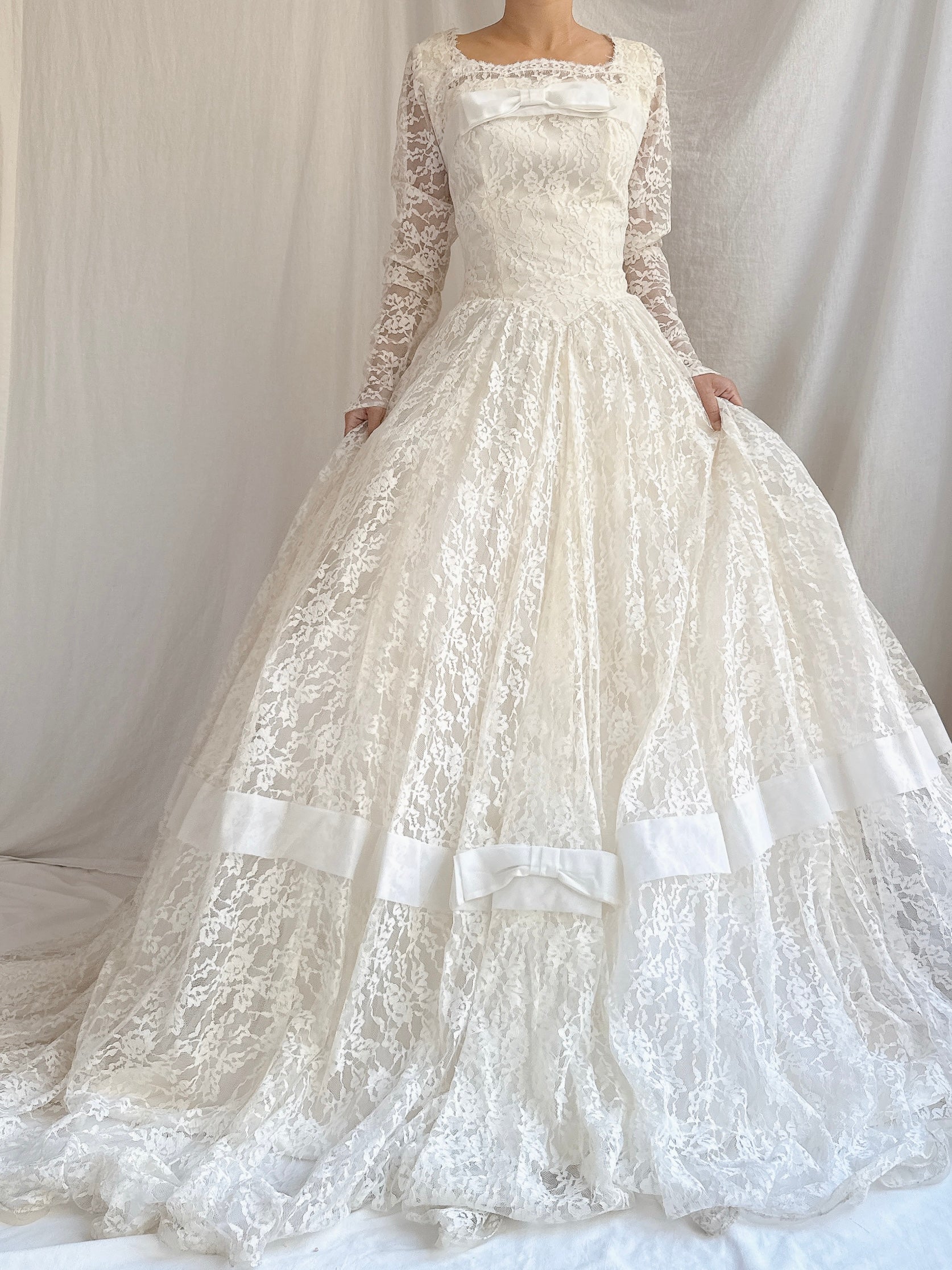 1950s Lace Long Sleeve Gown - S