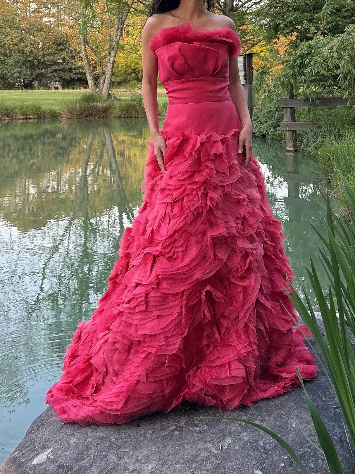 Vintage Monique Llhuilier Silk Organza Ruffle Gown - M/6