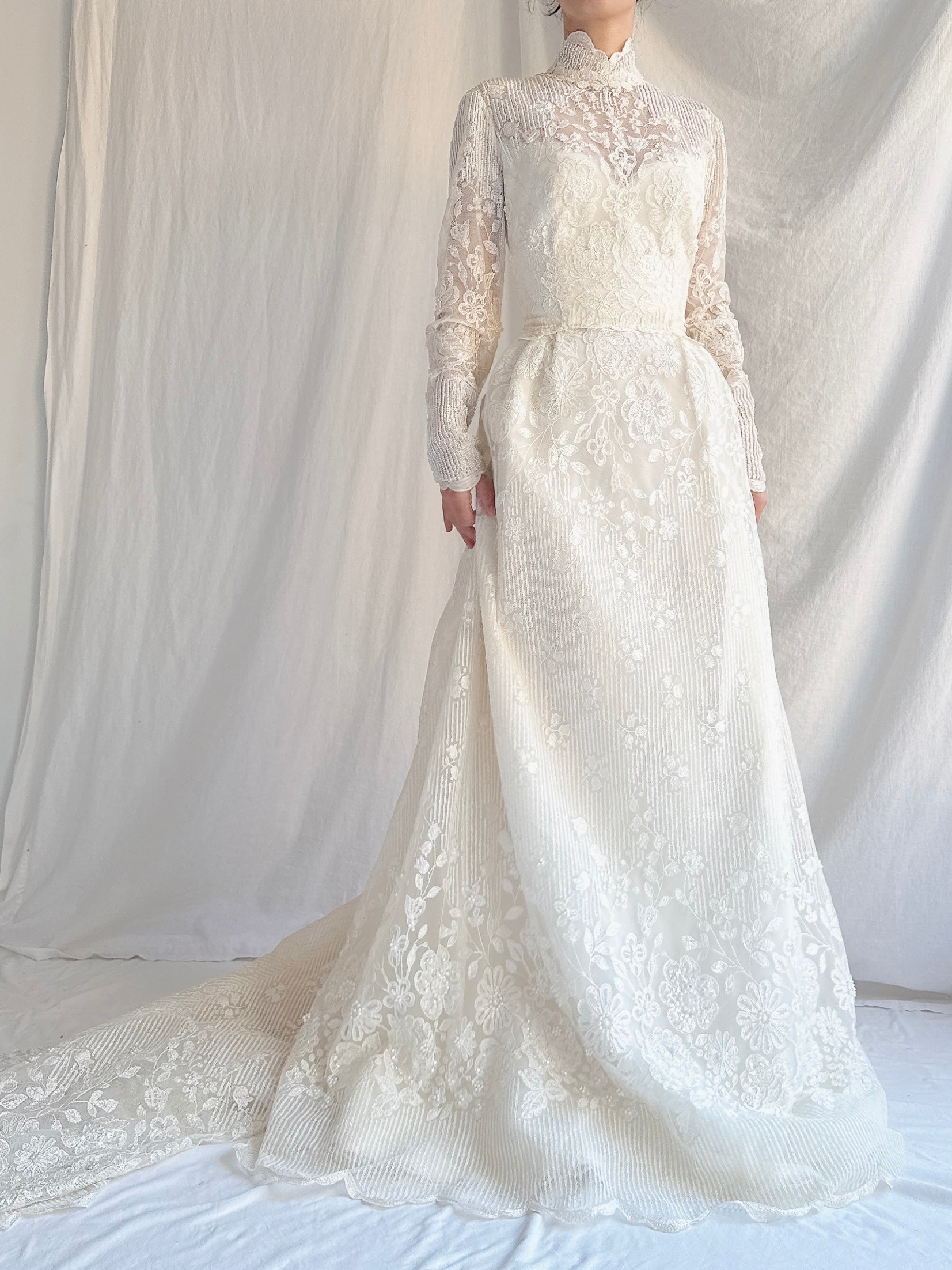 Vintage Embroidered Beaded Lace Gown - S